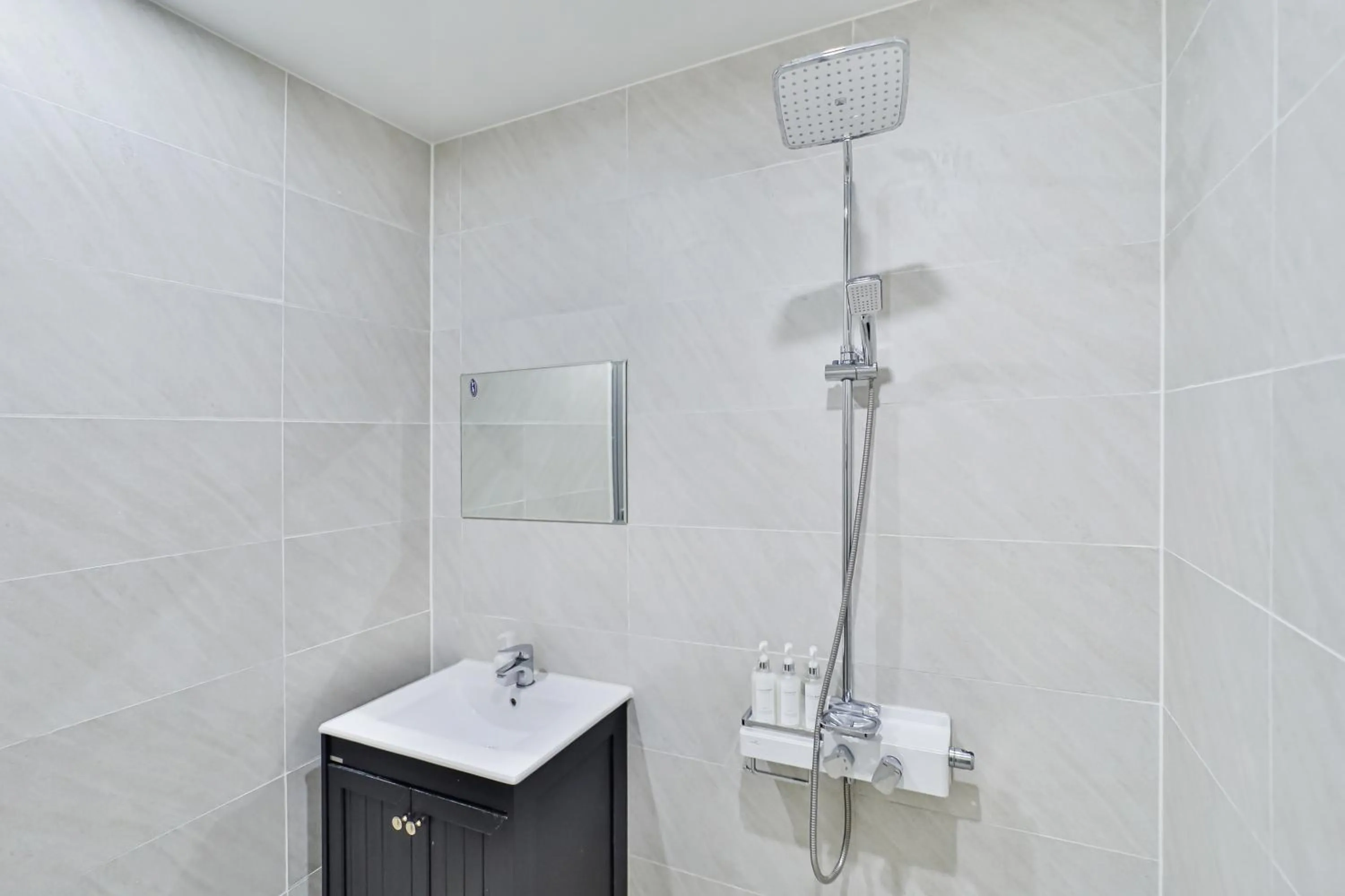 Bathroom in Sloth Hotel Busan Seomyeon