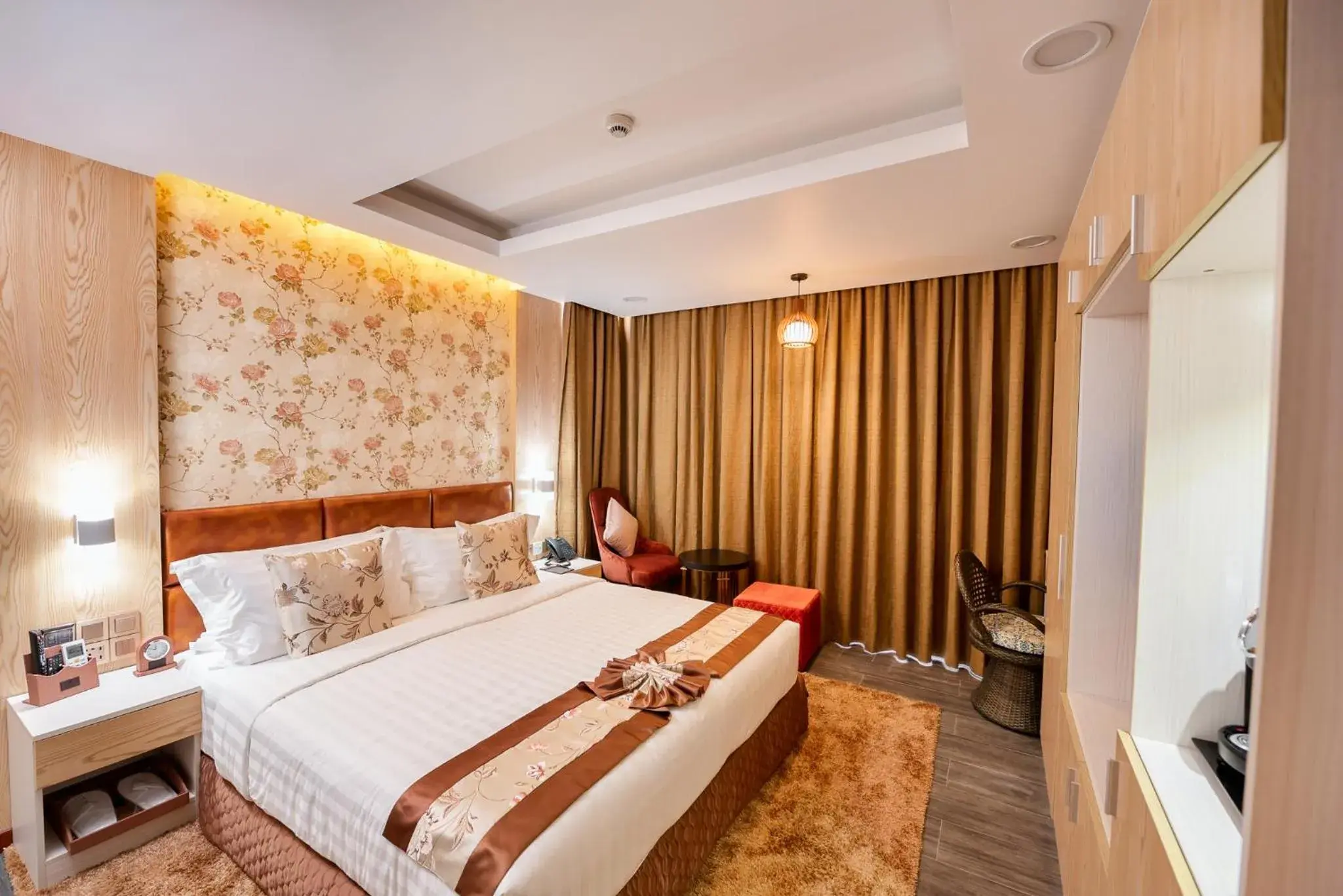 Deluxe Double Room with Sea View (Free Return Airport Transfer and 10% off on Food & Beverage) in Summer Beach Maldives Deluxe Double Room with Sea View (Free Return Airport Transfer and 10% off on Food & Beverage) in Summer Beach Maldives