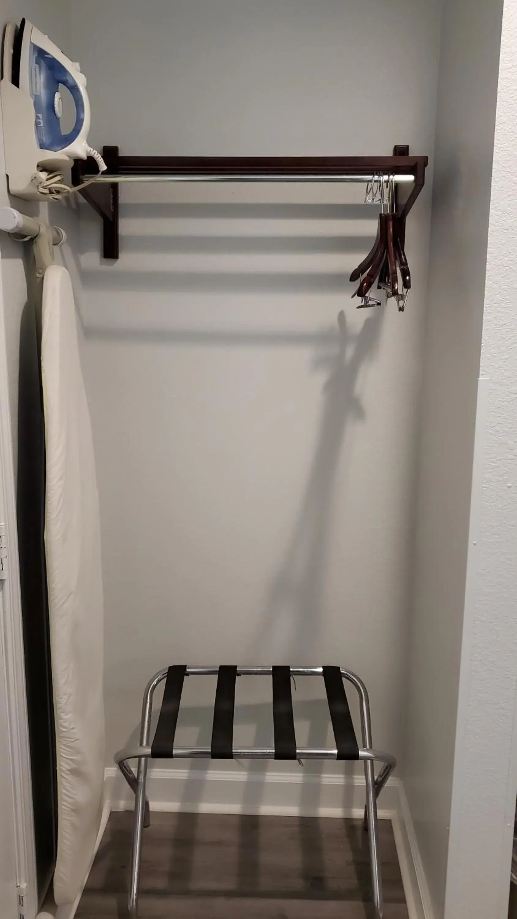 King Studio with Sofa Bed in Stonewood Inn & Suites of Carrollton - Smithfield King Studio with Sofa Bed in Stonewood Inn & Suites of Carrollton - Smithfield