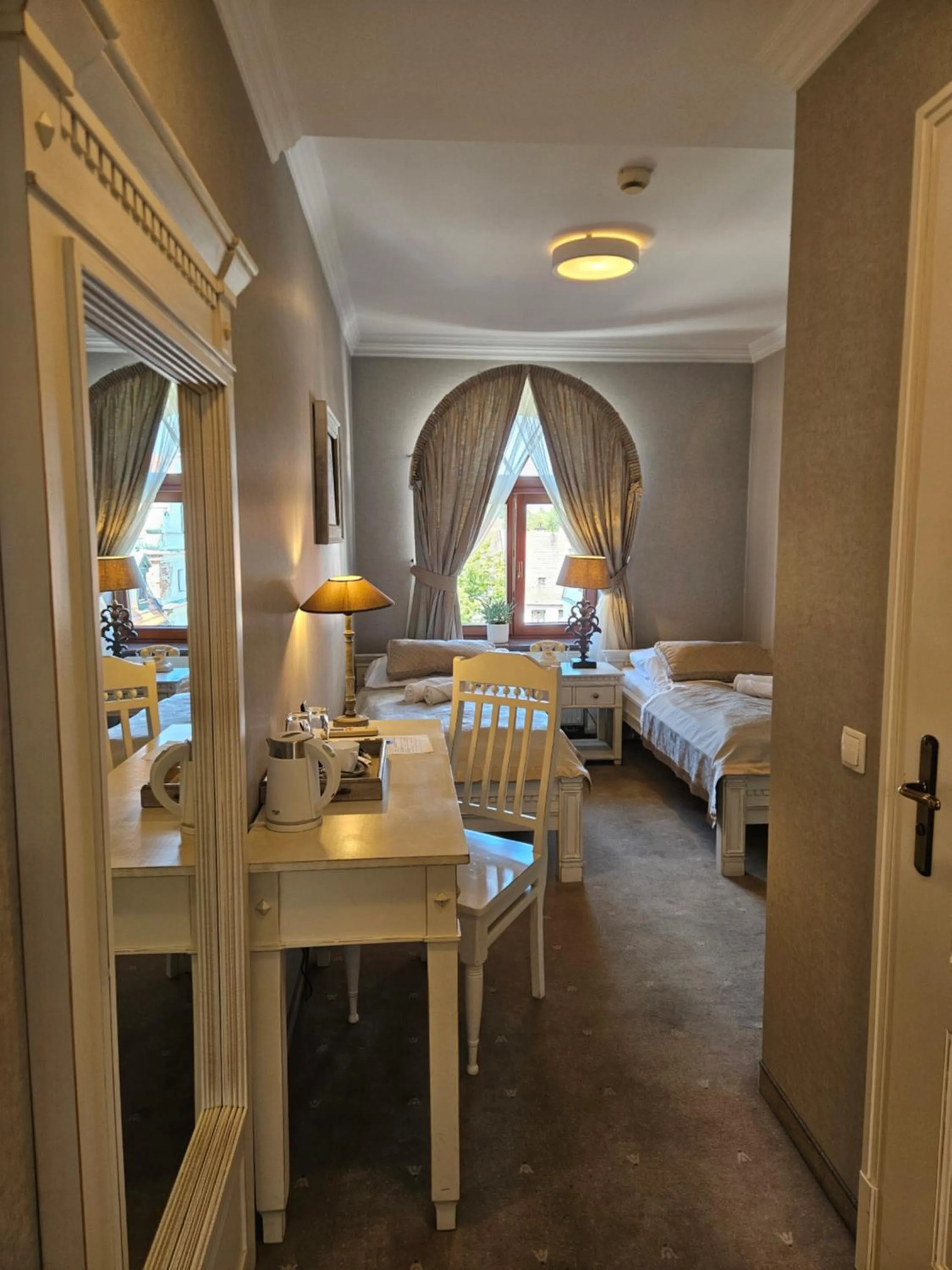 Photo of the whole room in Hotel Adler