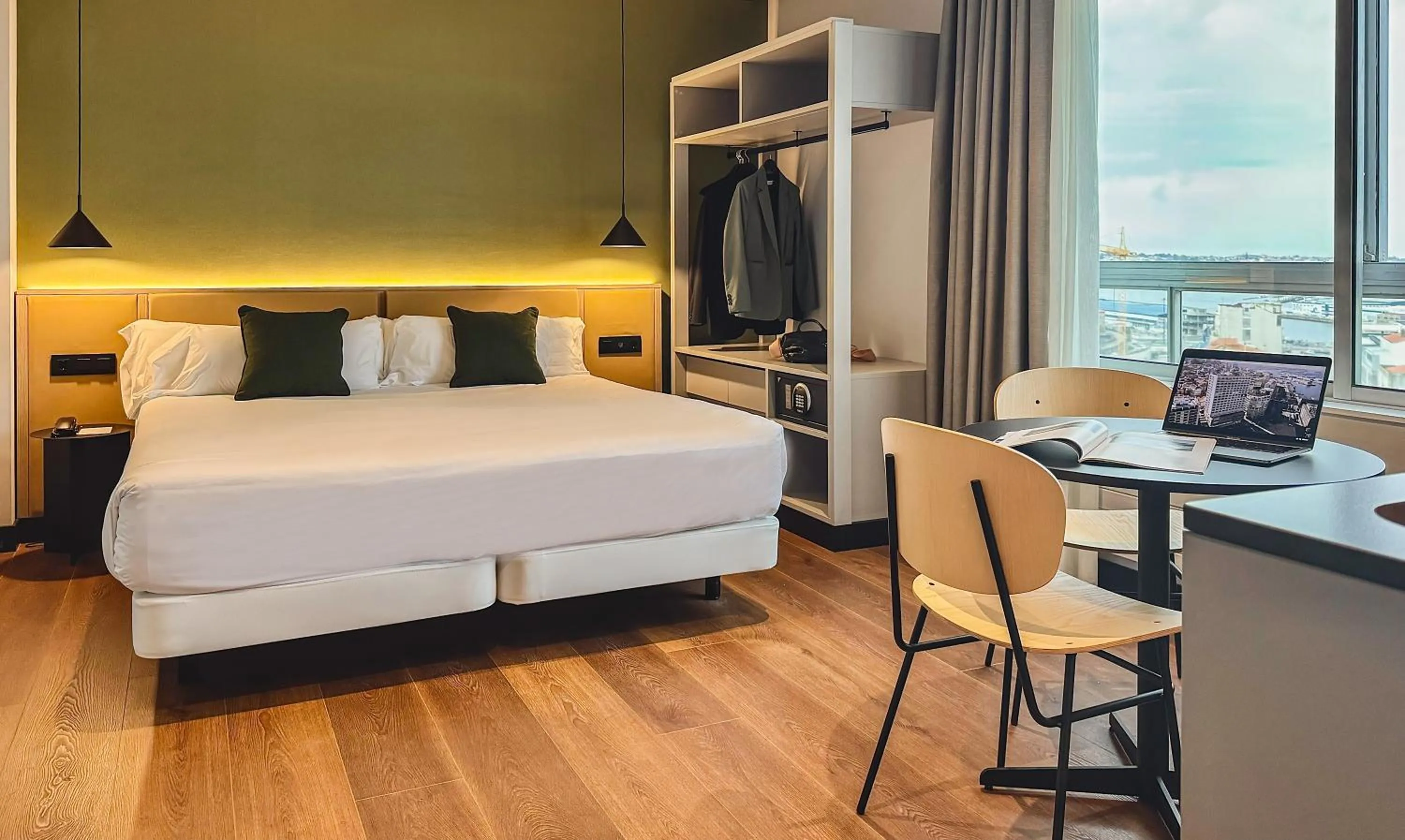 Bedroom, Bed in Hotel Bahía de Vigo