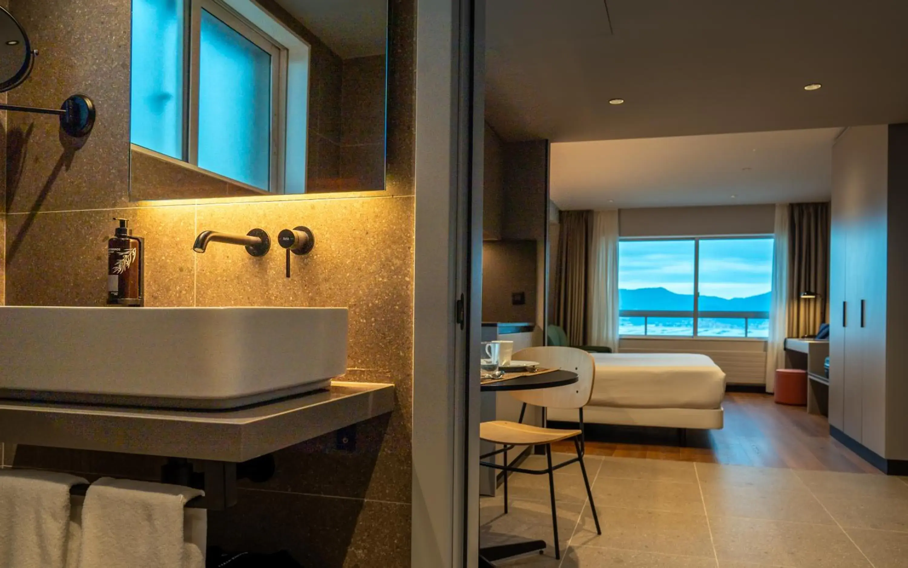 Superior Studio in Hotel Bahía de Vigo Superior Studio in Hotel Bahía de Vigo