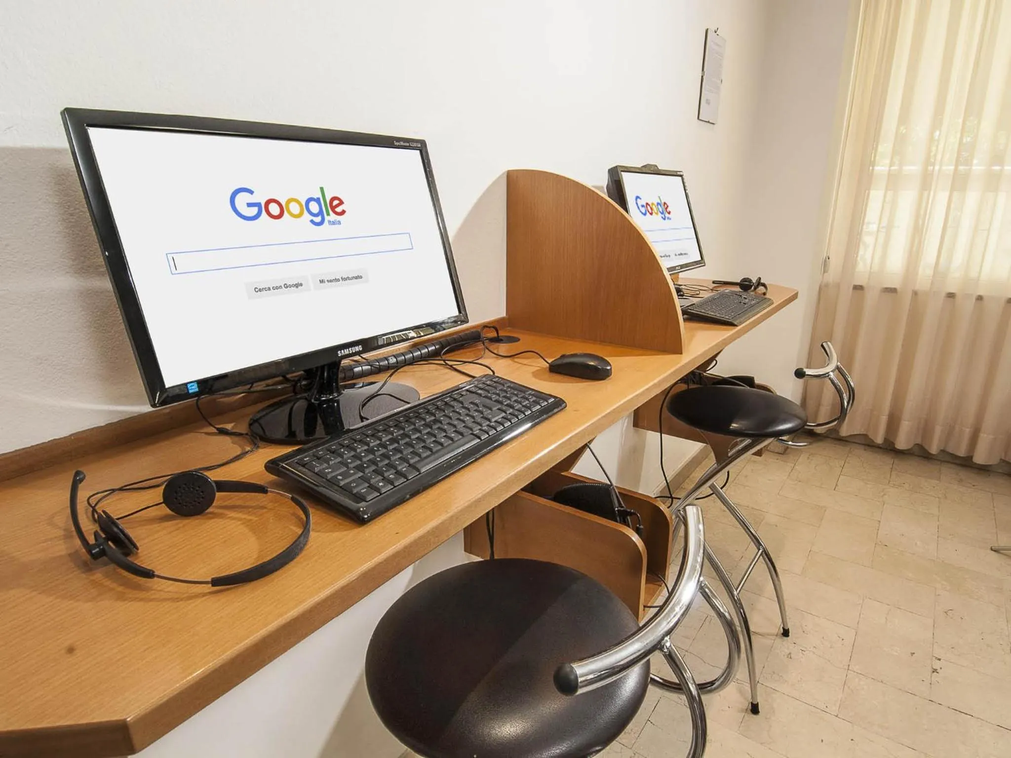 Area and facilities in Mon Hotel