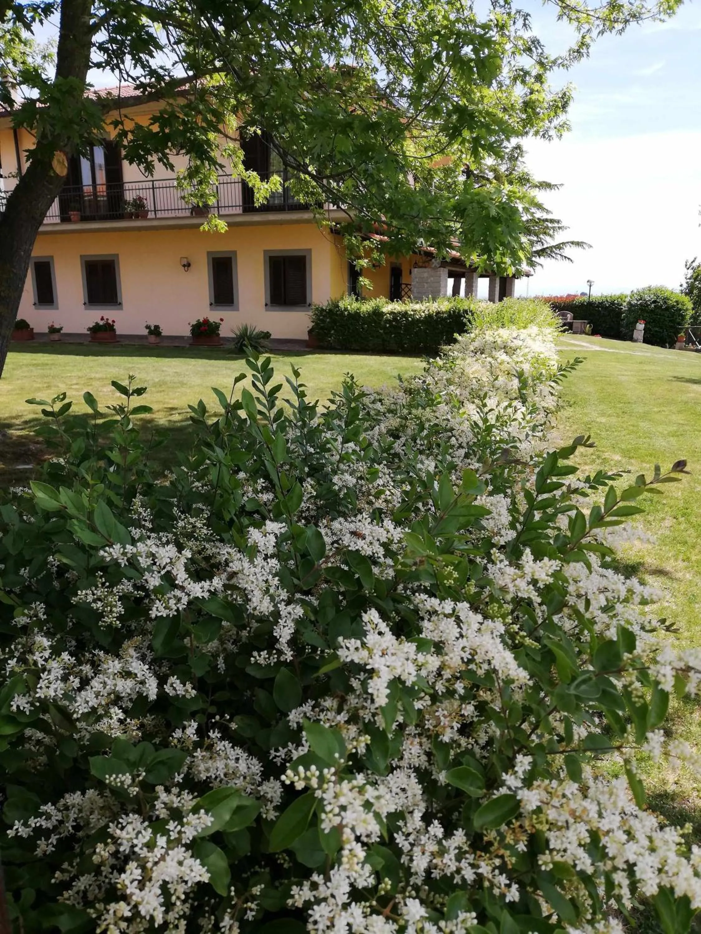 Property building in Agriturismo Bella Cima