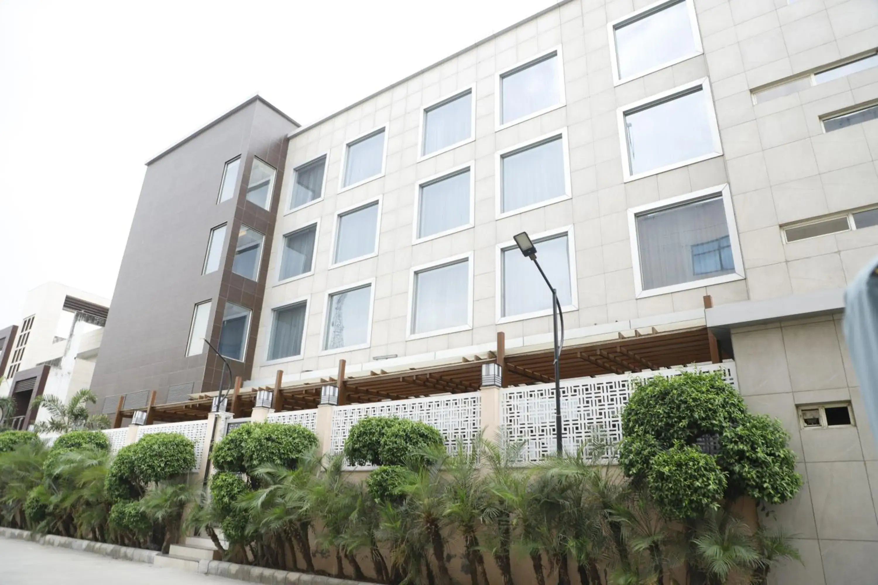 Property building in Udman Hotel Chhattarpur Property building in Udman Hotel Chhattarpur