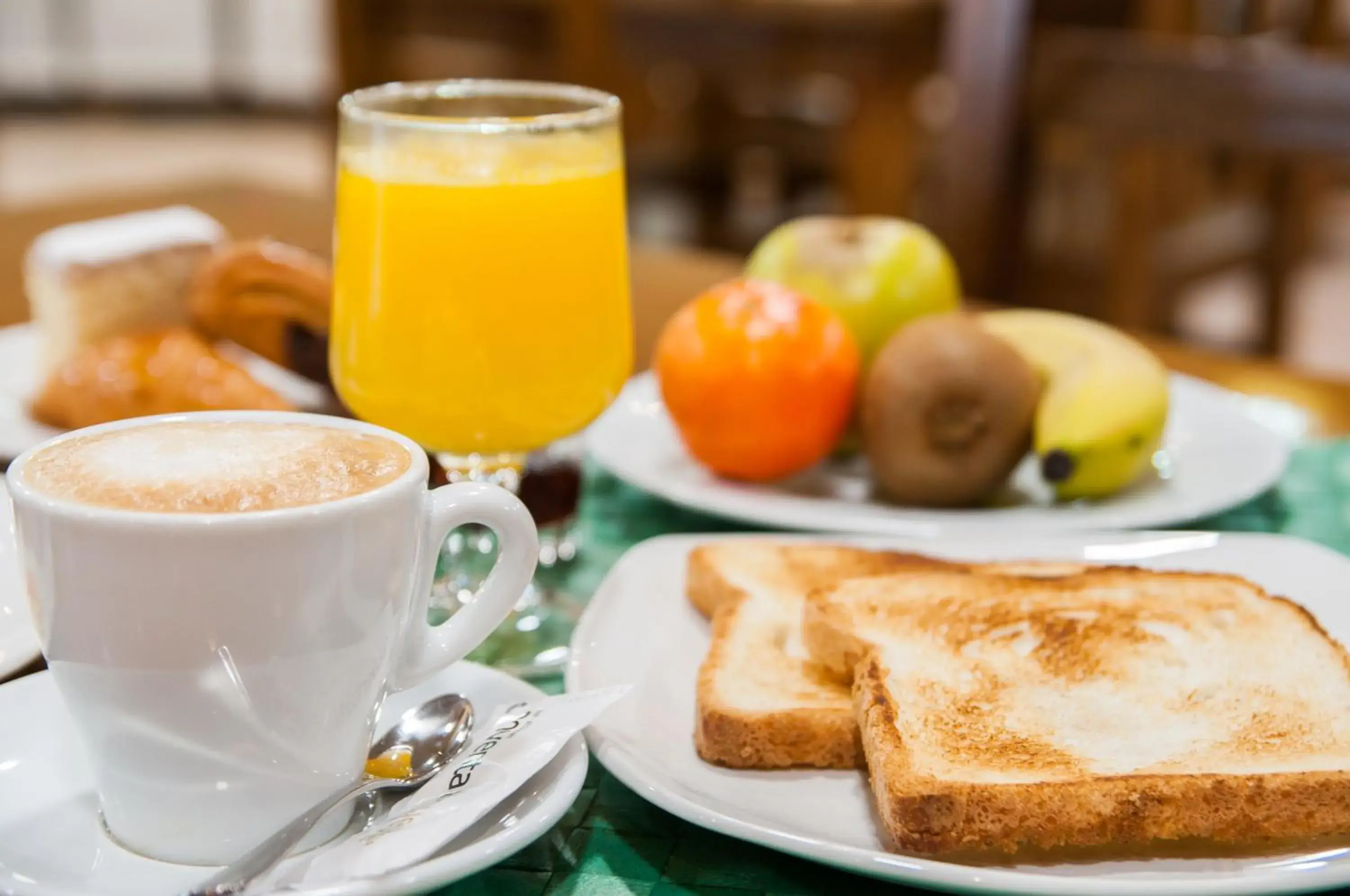 Buffet breakfast in ibis Styles Pamplona Noain Buffet breakfast in ibis Styles Pamplona Noain