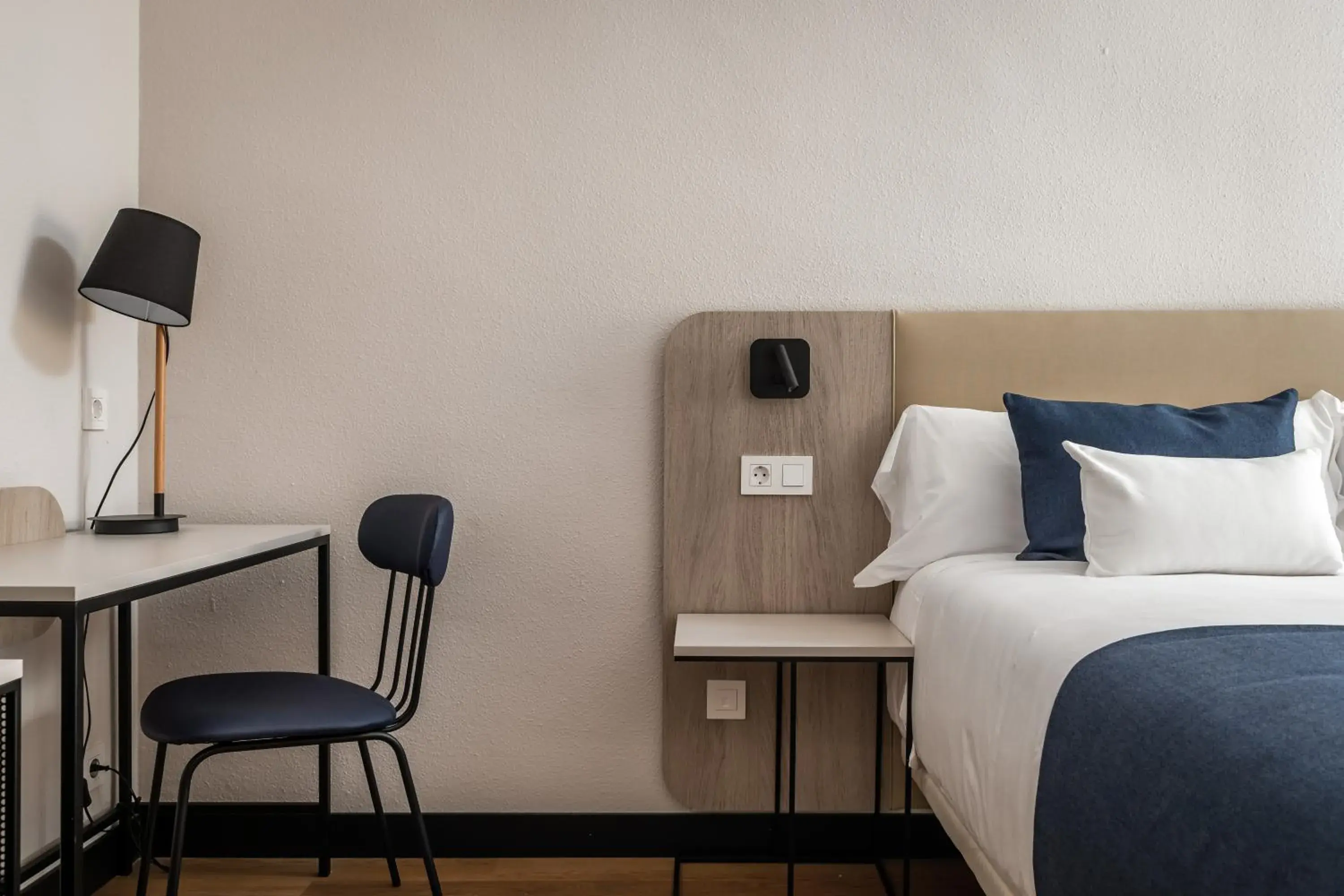 Bed in Hotel Don Jaime 54 Bed in Hotel Don Jaime 54