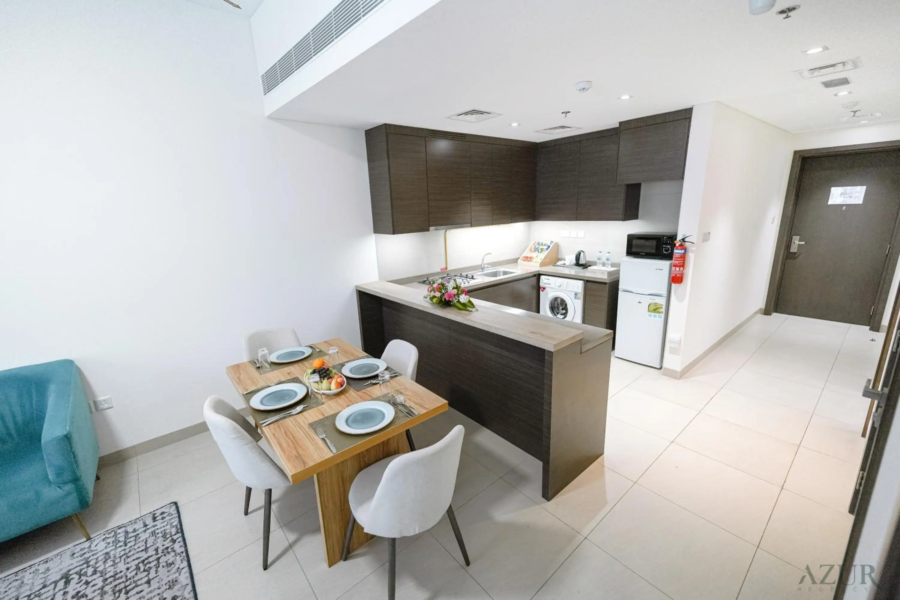 Kitchen or kitchenette in Azur Regency Hotel Apartments