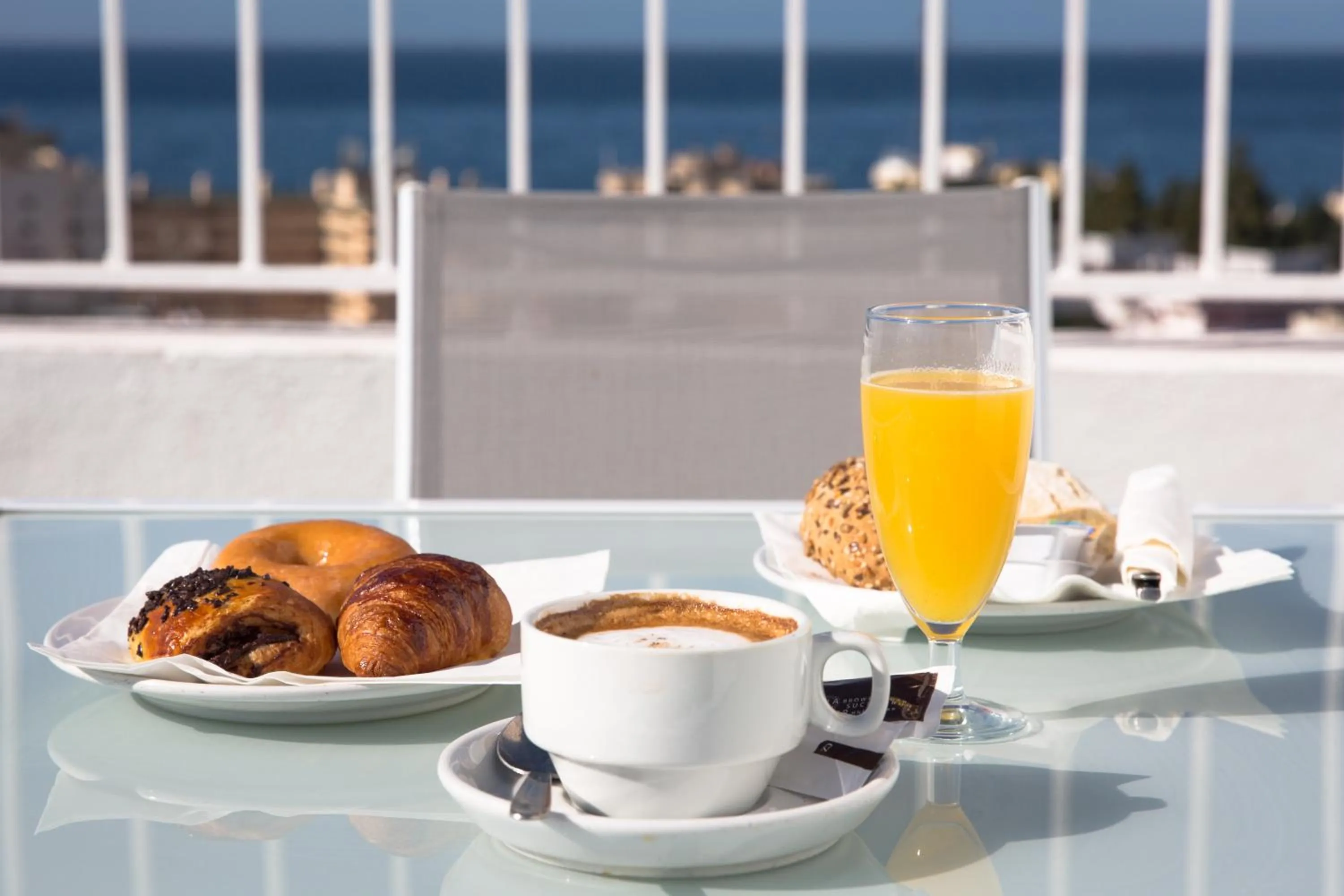 Breakfast in Ona Marbella Inn