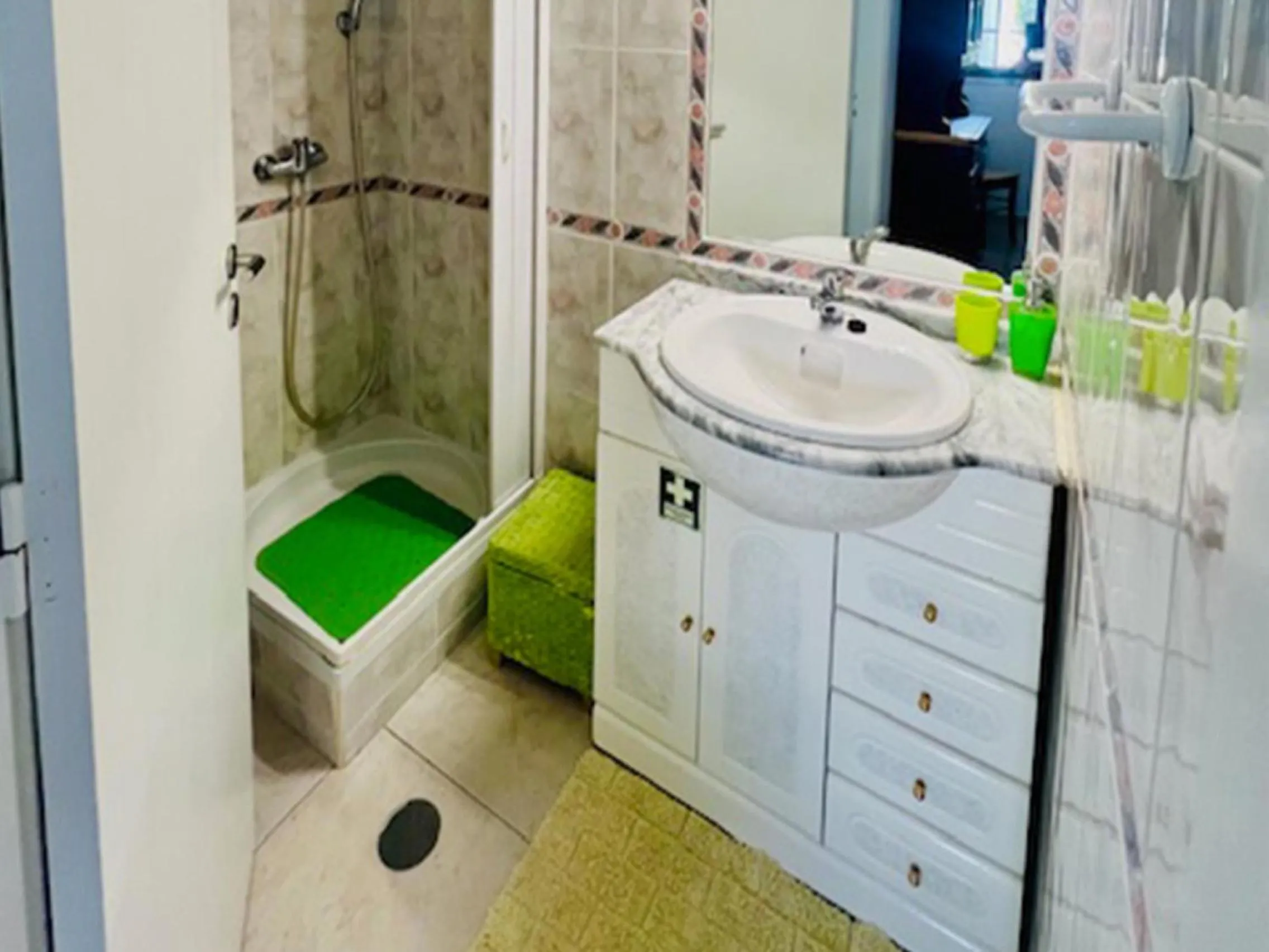 Shower in Akivillas Albufeira Relax