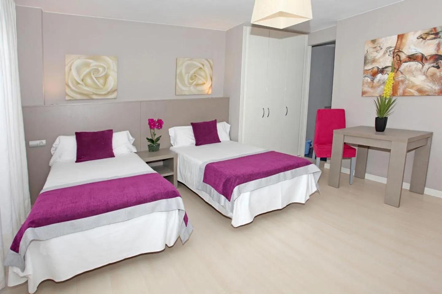Bed in Hotel El Faro Marbella