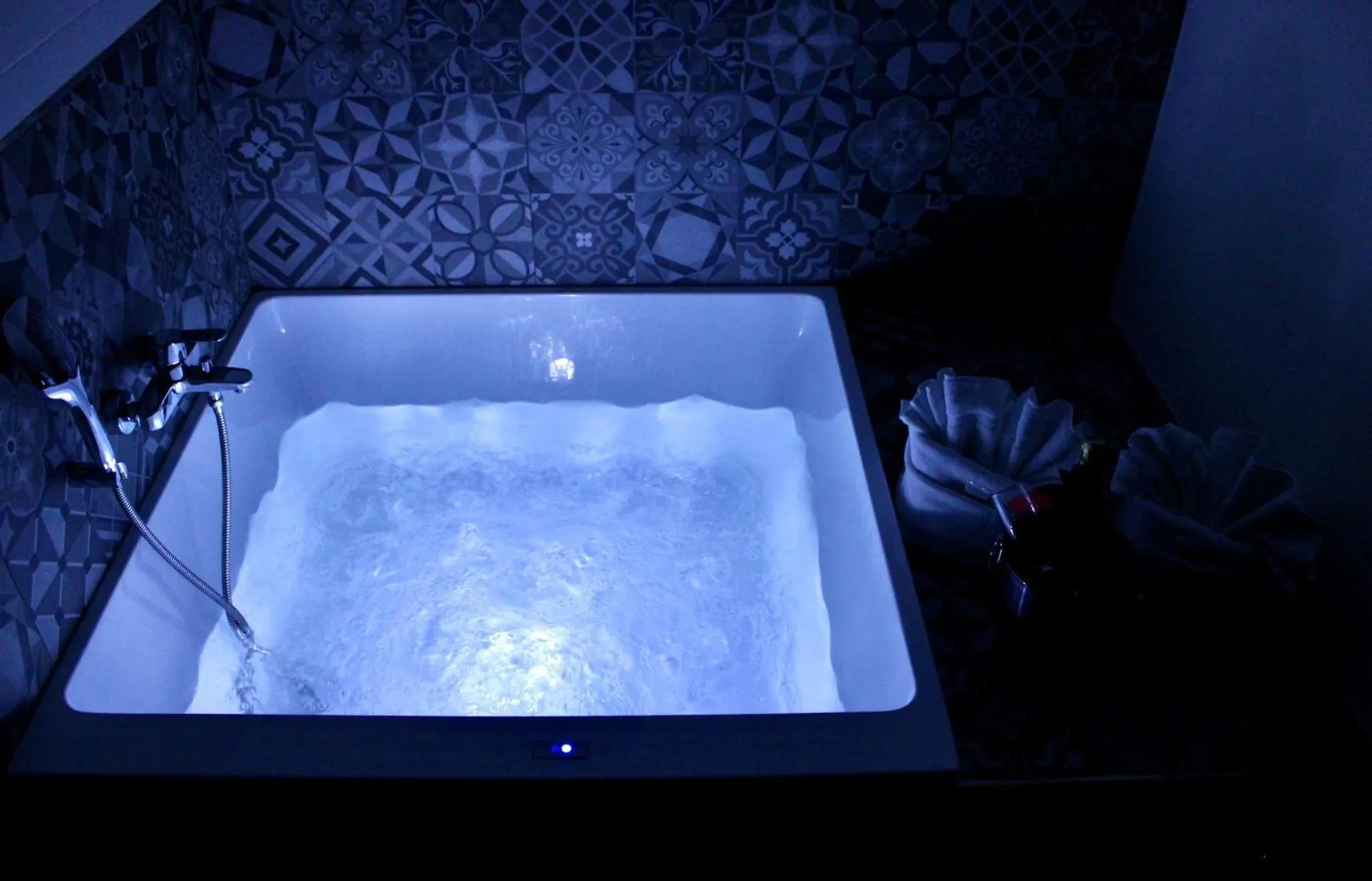 V E R O N E - Rooms & Suites - Liège - Rocourt