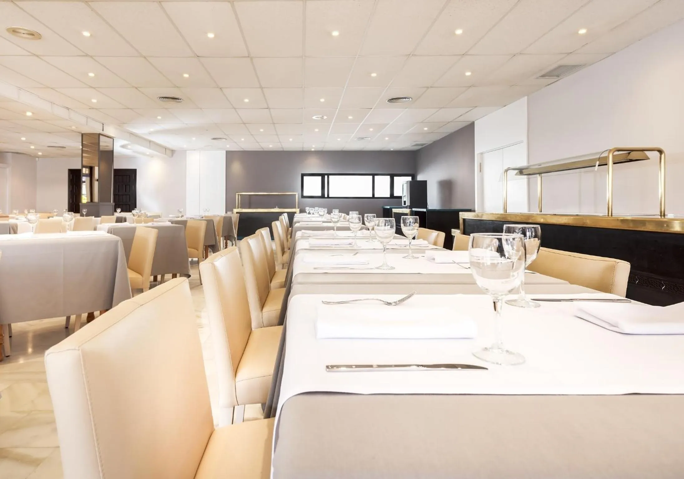 Restaurant/places to eat in Ona Diana Park