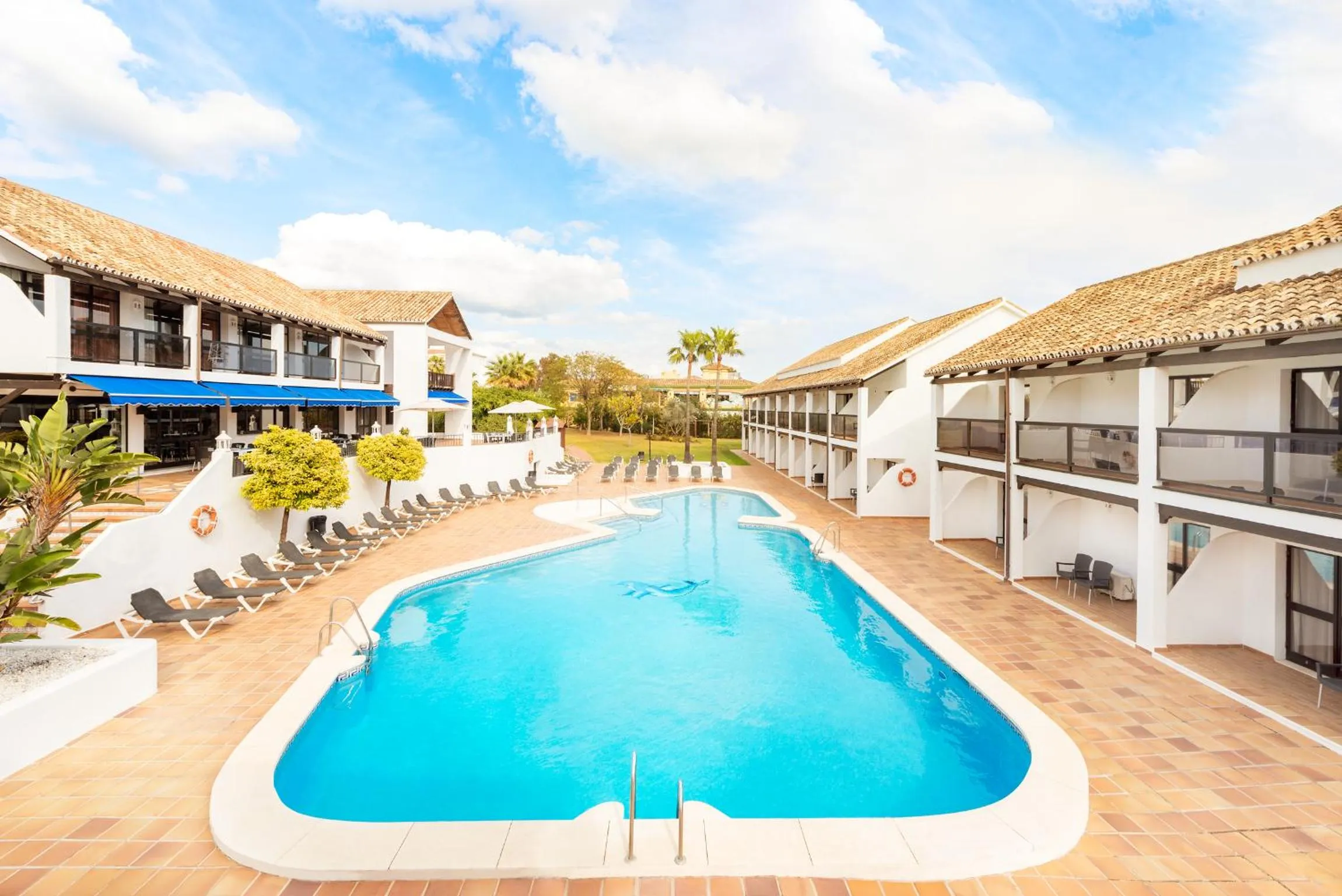 Restaurant/places to eat in Ona Diana Park