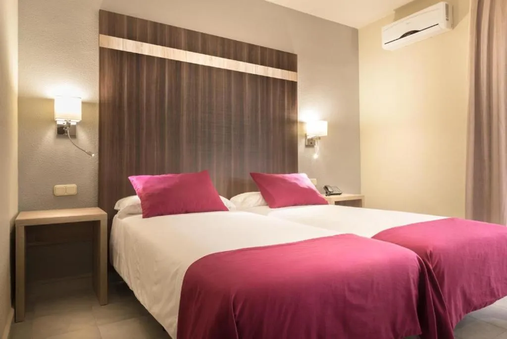 Bed in Ona Diana Park