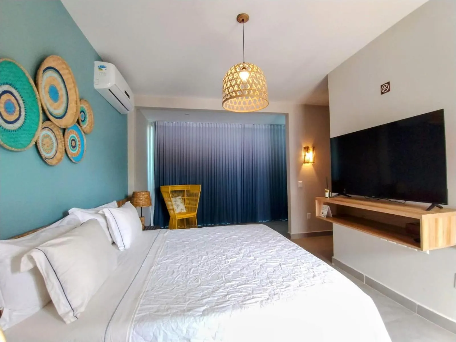 Bed in Hotel Manati