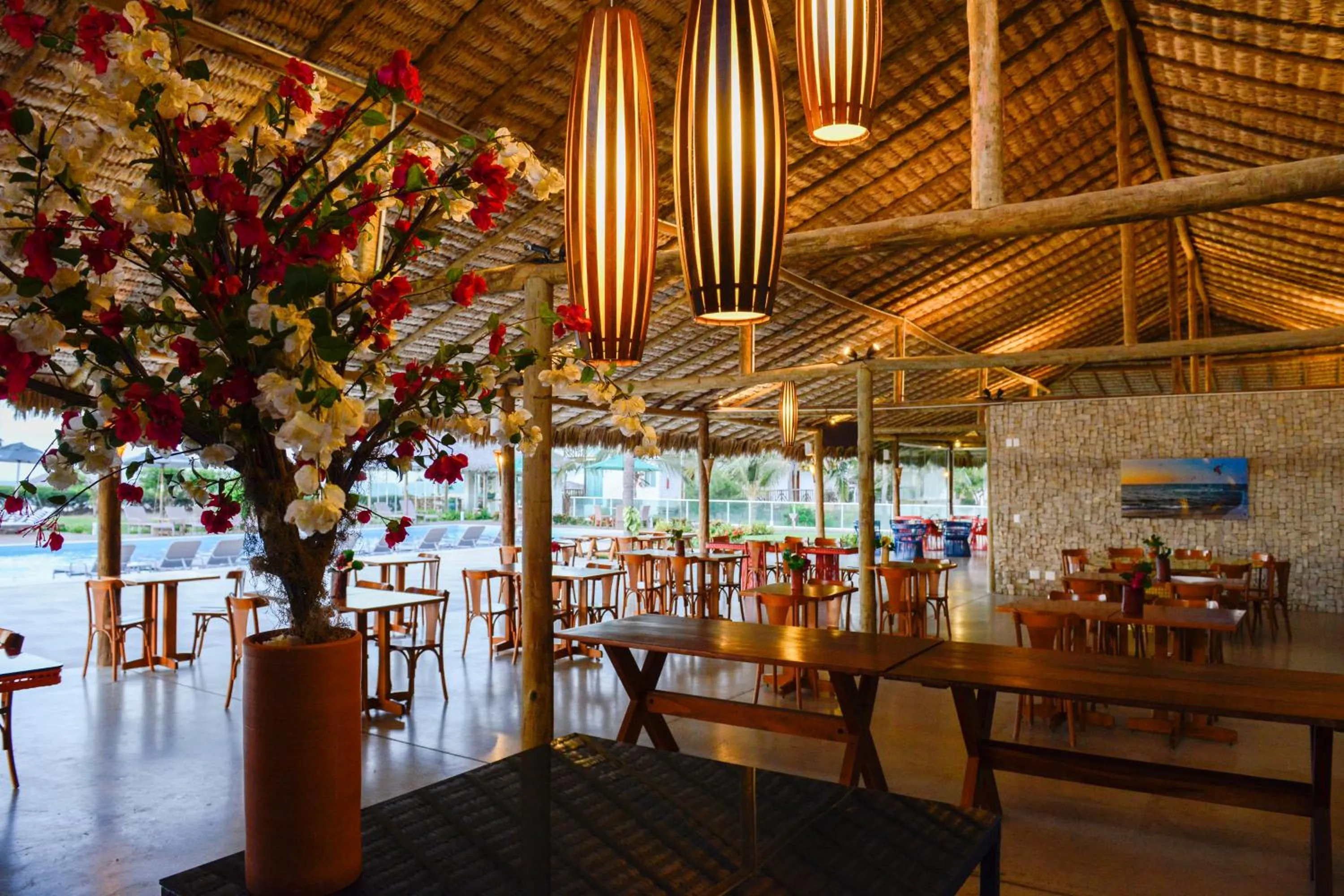 Restaurant/places to eat in Hotel Manati