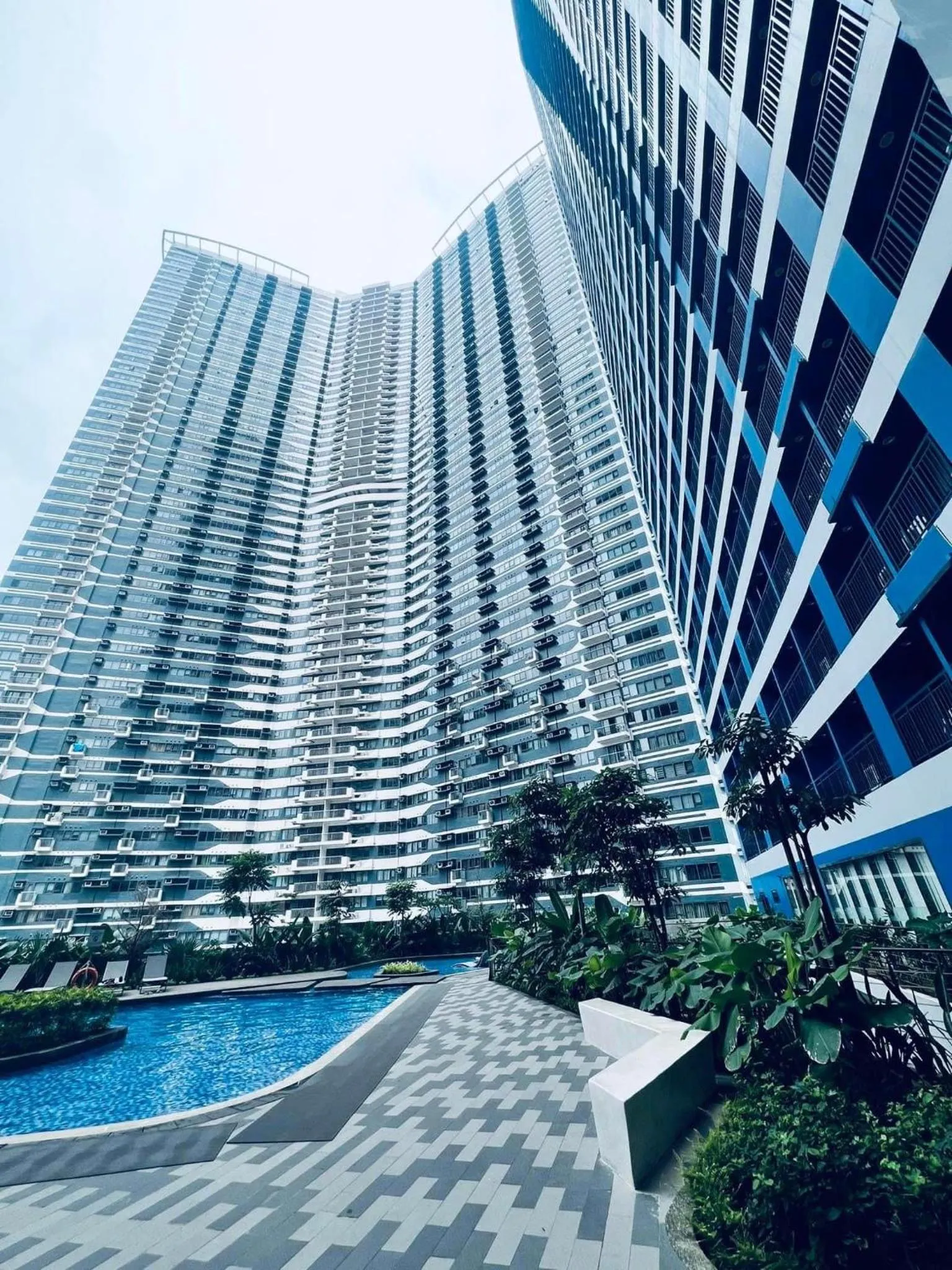 Cruz Air Residences