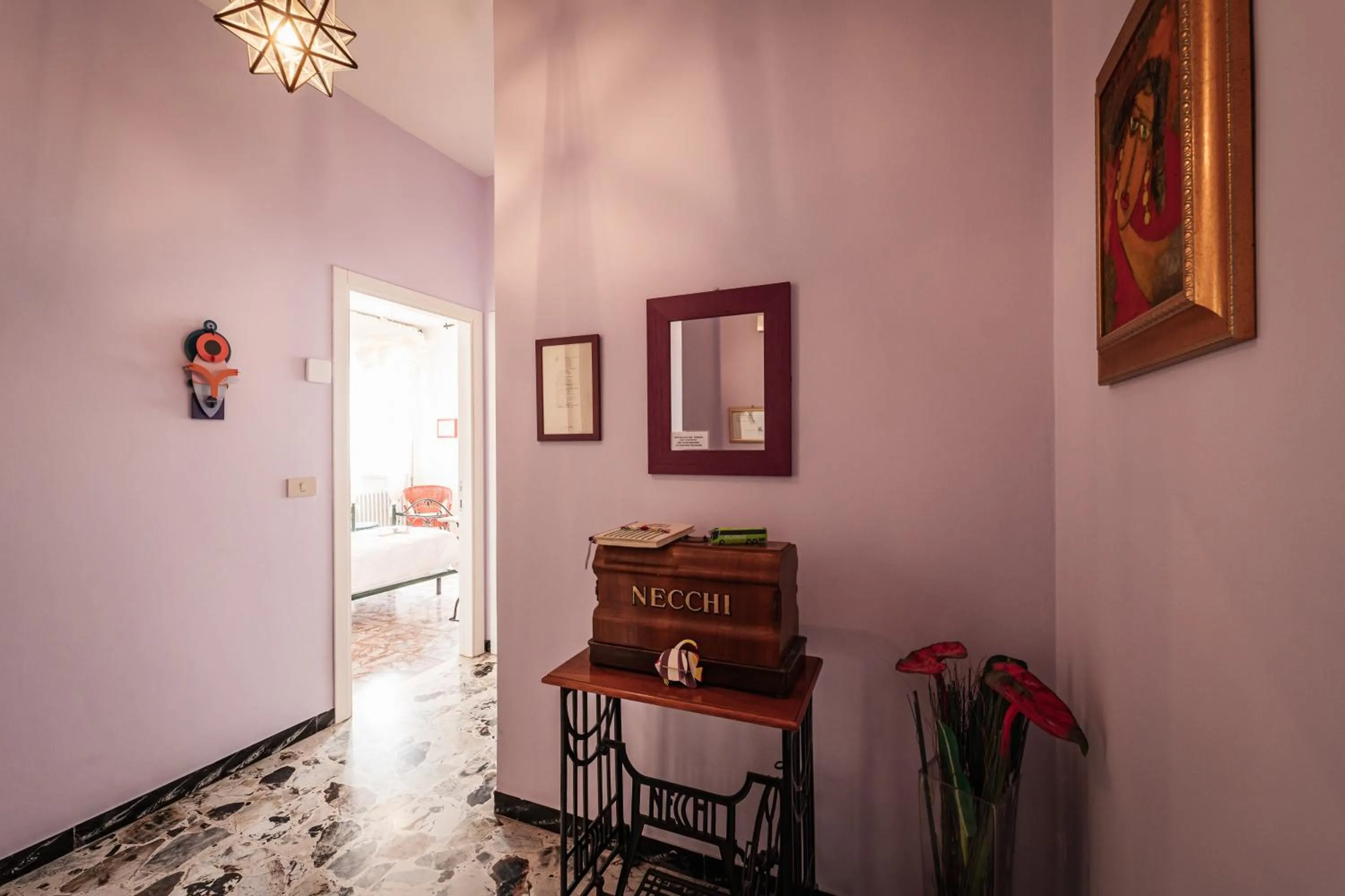 Casa Fuori Casa - 200 mt dal casello autostradale, parcheggio gratuito, garage moto