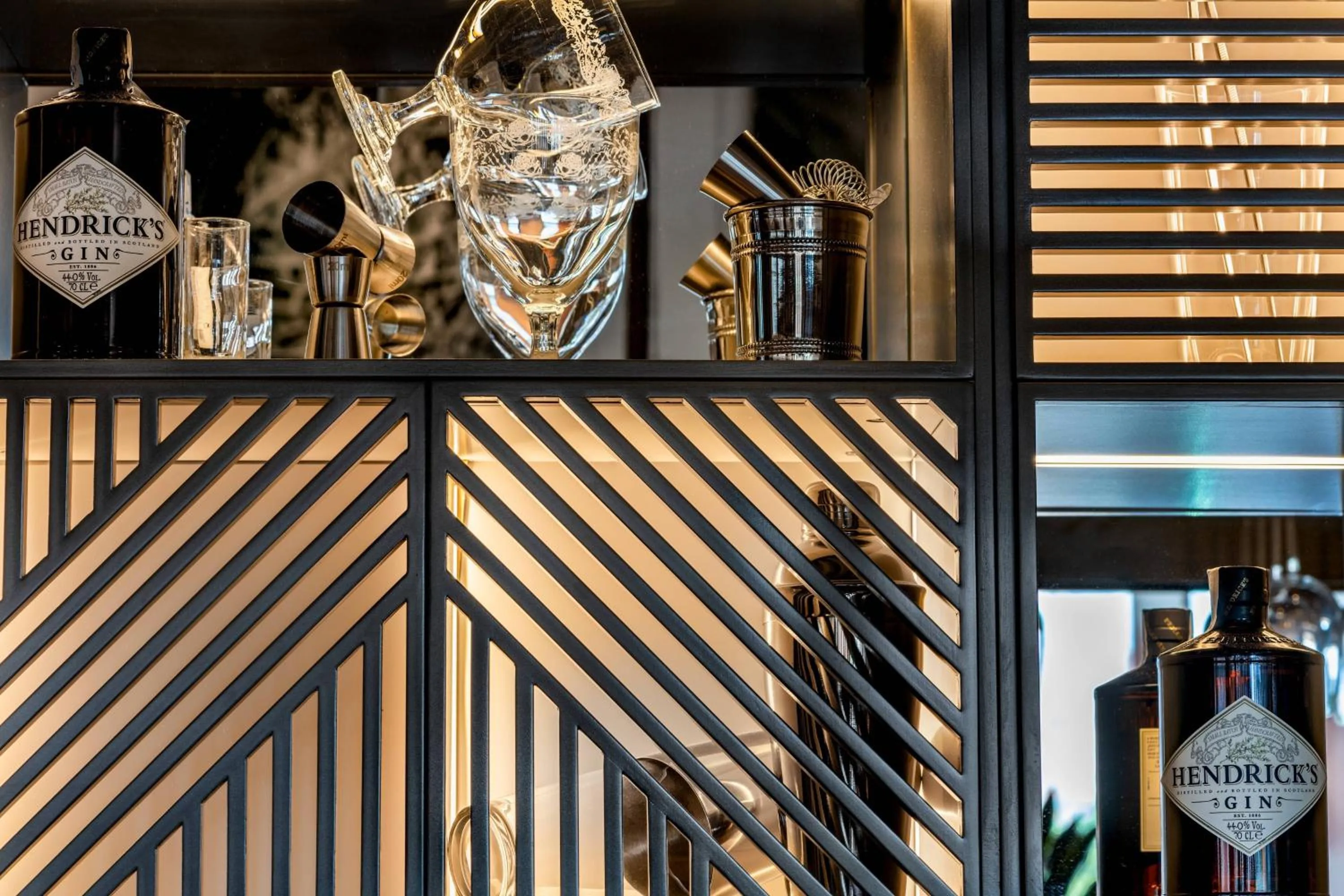 Lounge or bar in AC Hotel A Coruña by Marriott