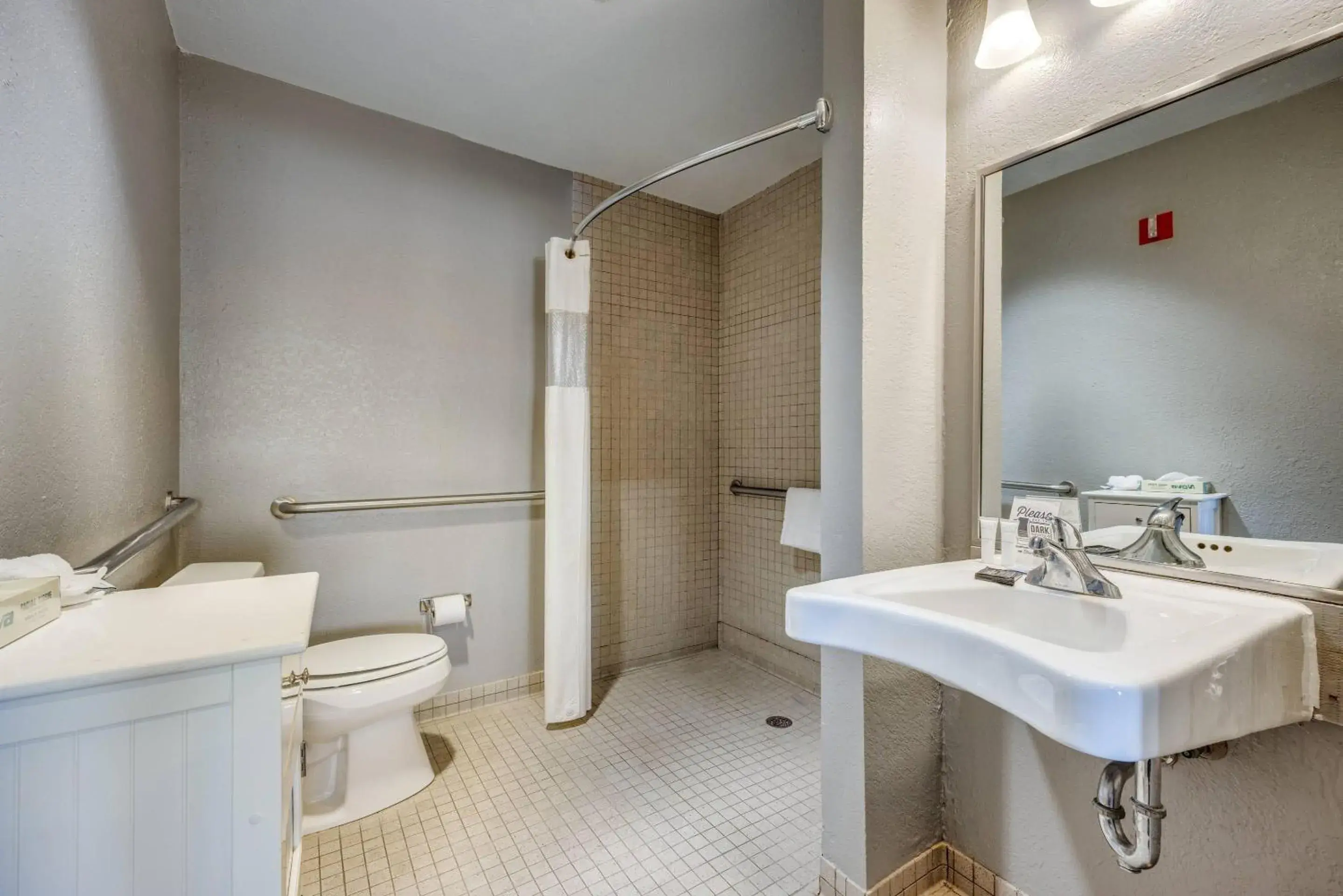 Bedroom in Tanglewood Resort on Lake Texoma, an Ascend Collection Resort Bedroom in Tanglewood Resort on Lake Texoma, an Ascend Collection Resort