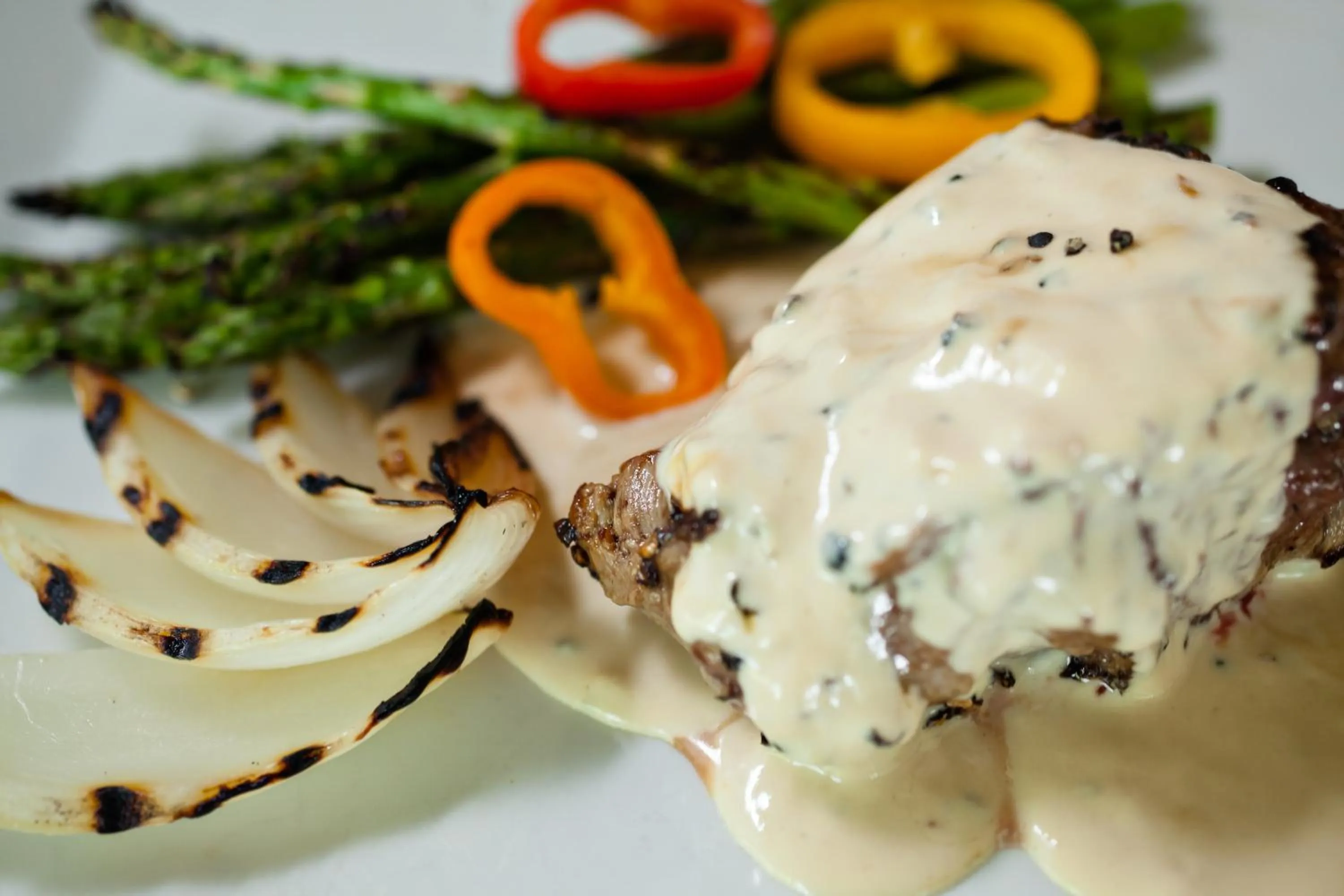 Food and drinks in Tanglewood Resort on Lake Texoma, an Ascend Collection Resort