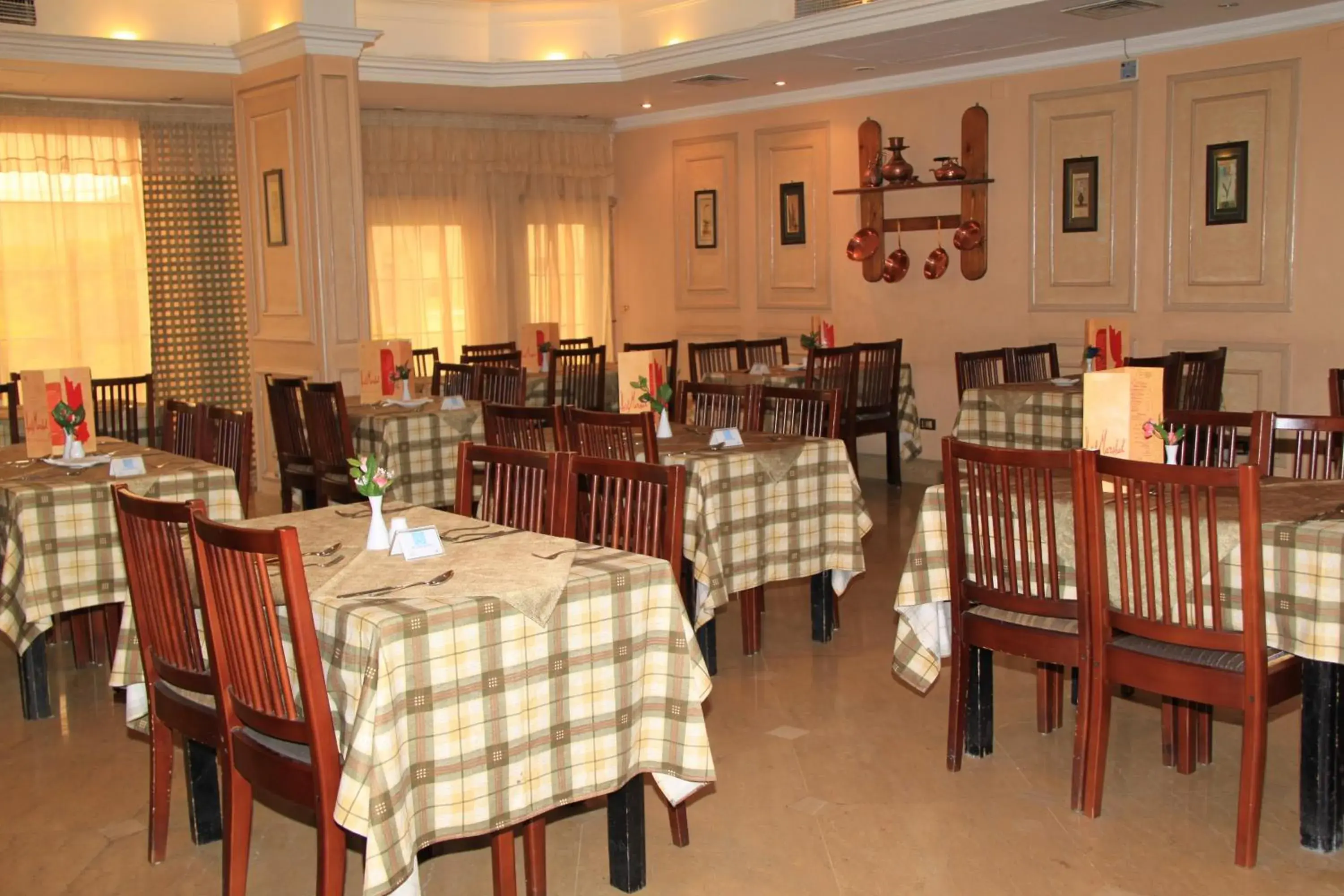 Restaurant/places to eat in Hotel Royal Marshal Restaurant/places to eat in Hotel Royal Marshal