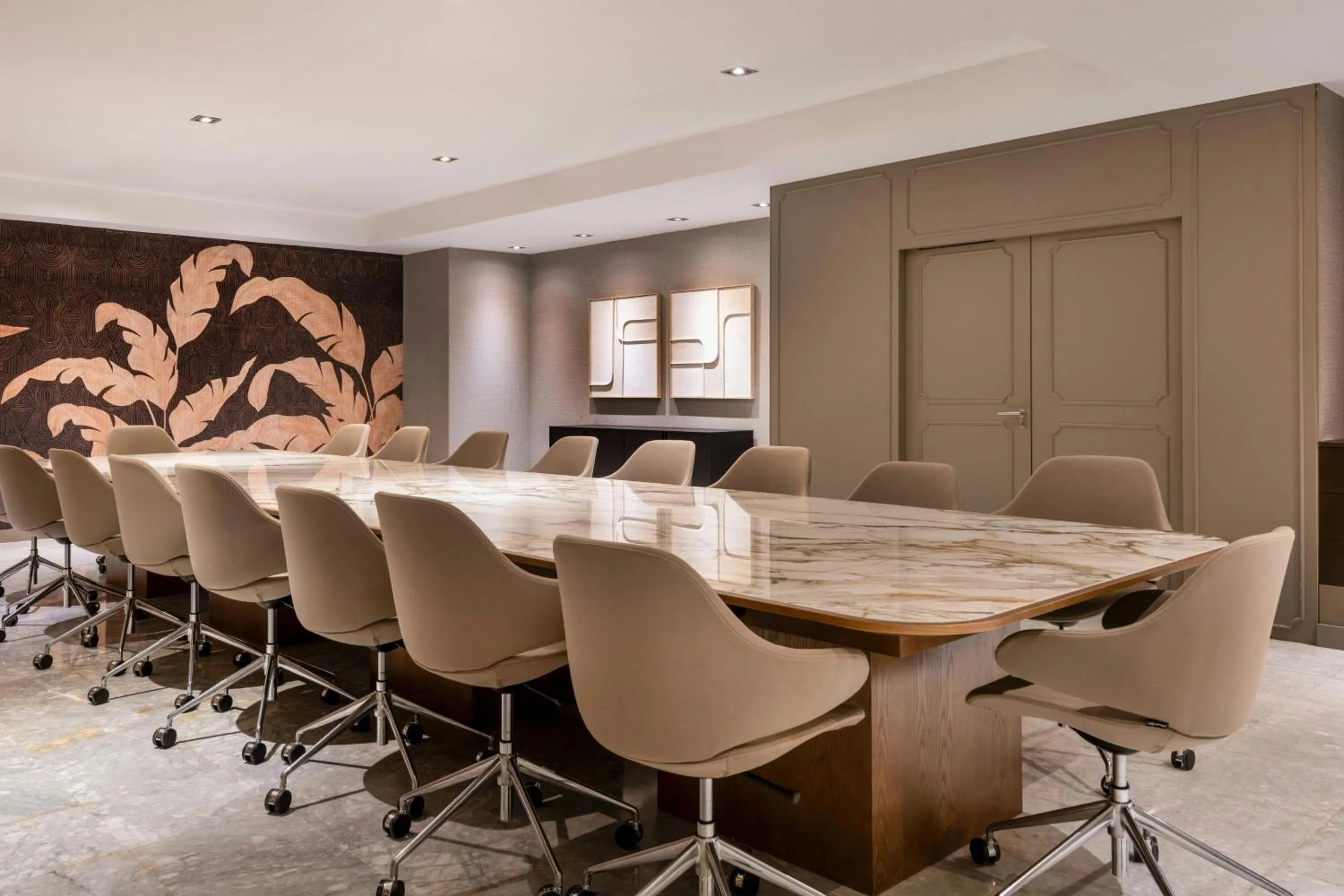 Meeting/conference room in AC Hotel Ciudad de Sevilla by Marriott