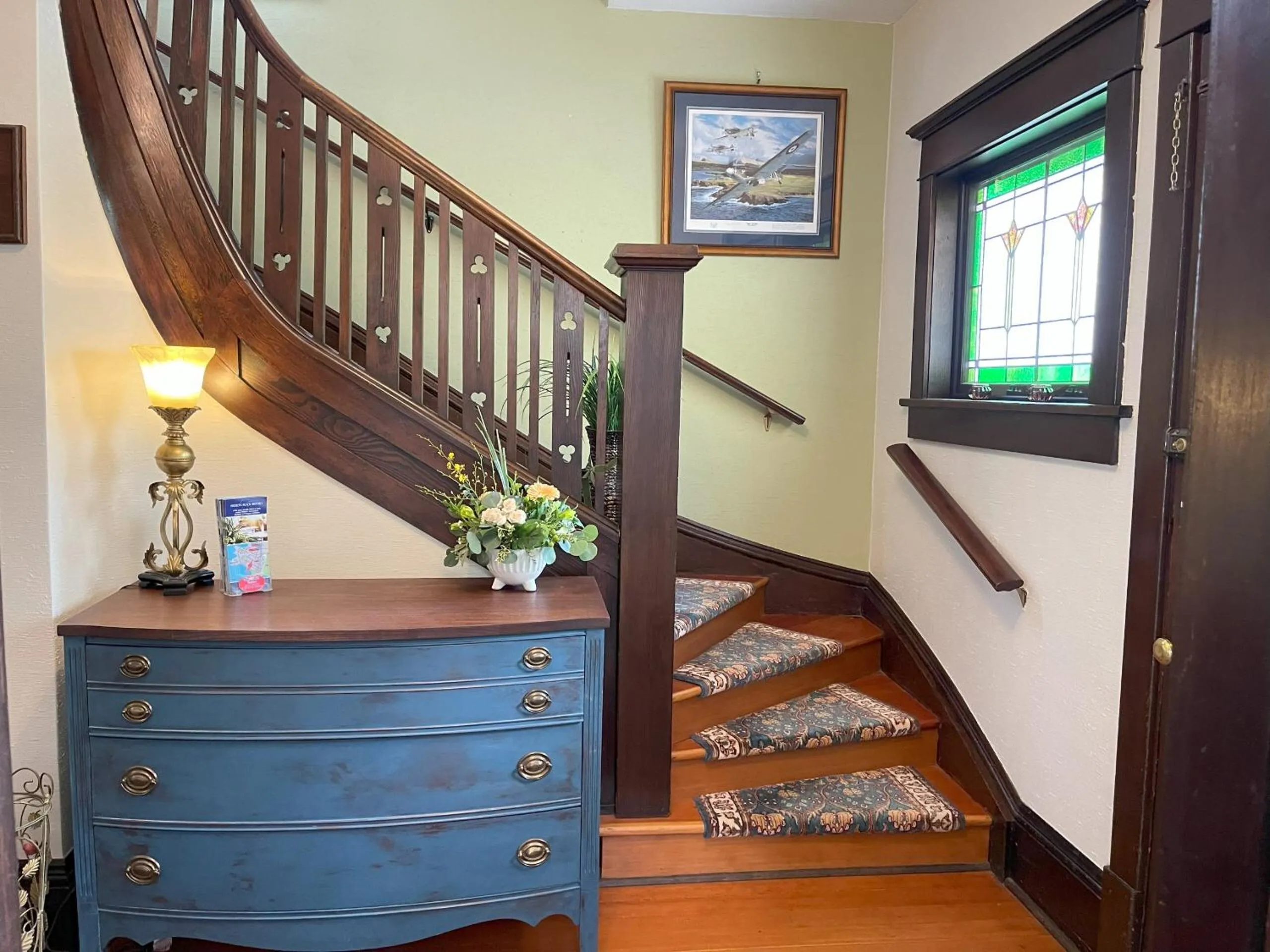 Lobby or reception in Fisher House Victoria Bed and Breakfast