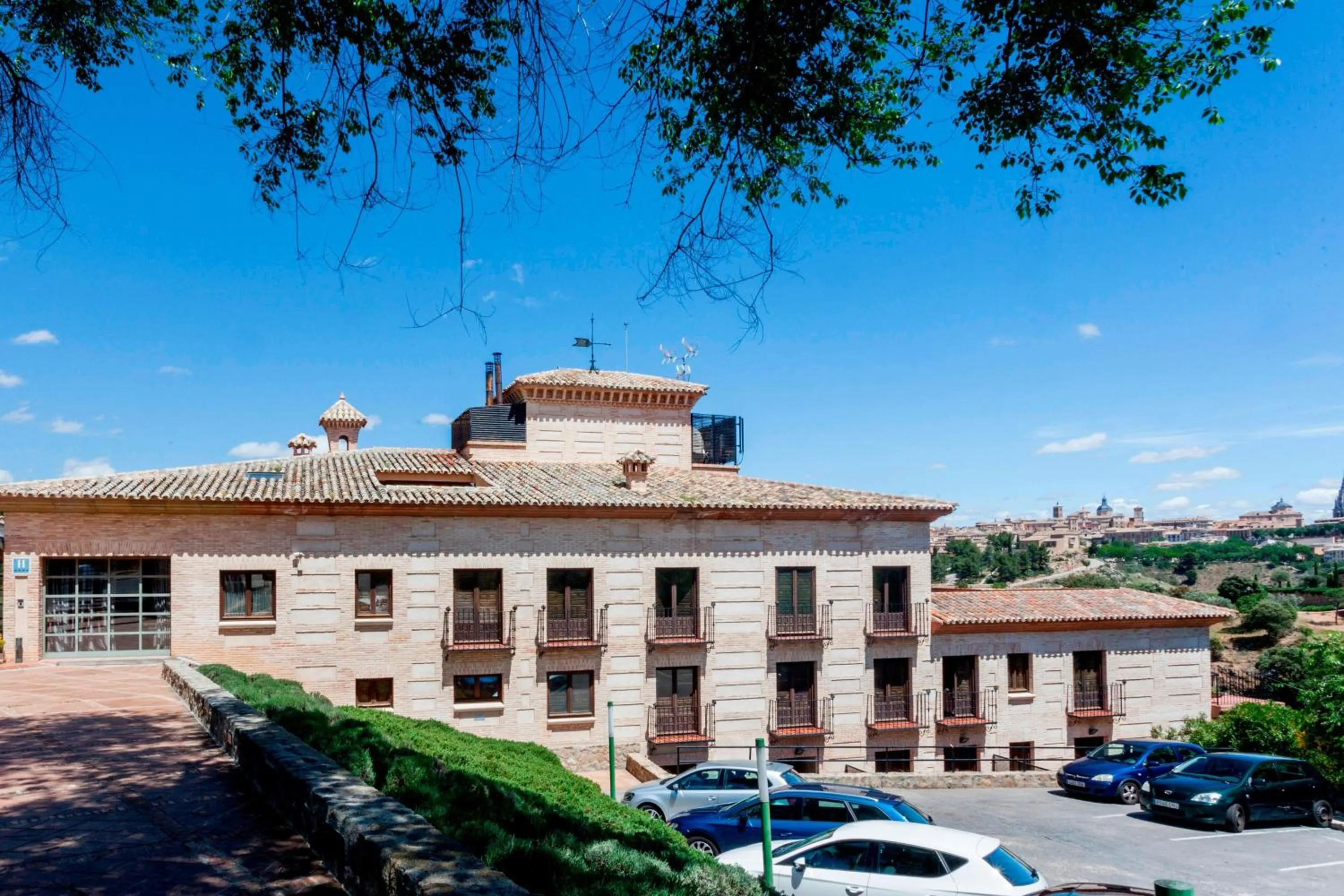 Property building in AC Hotel Ciudad de Toledo by Marriott