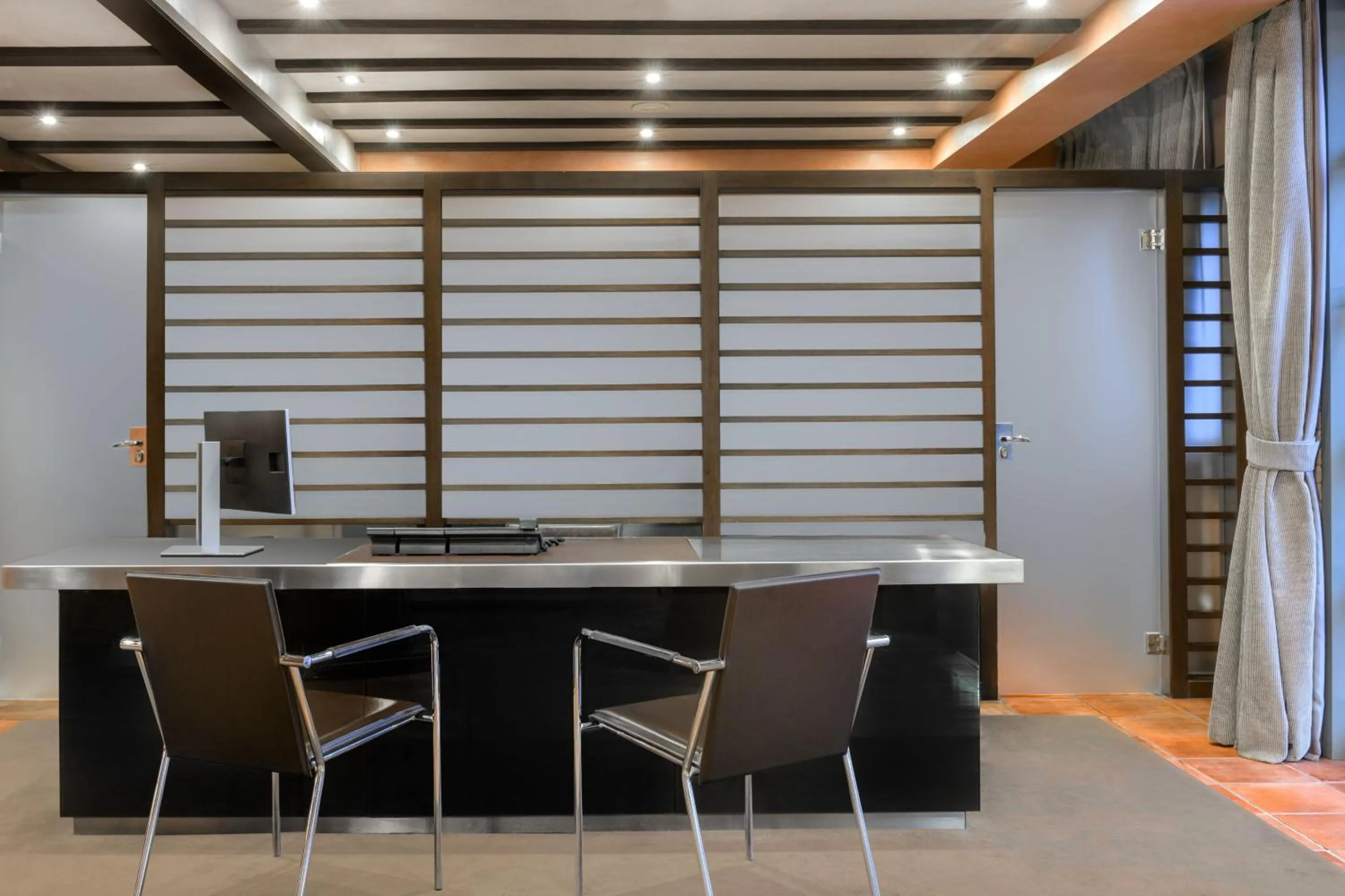 Lobby or reception in AC Hotel Ciudad de Toledo by Marriott