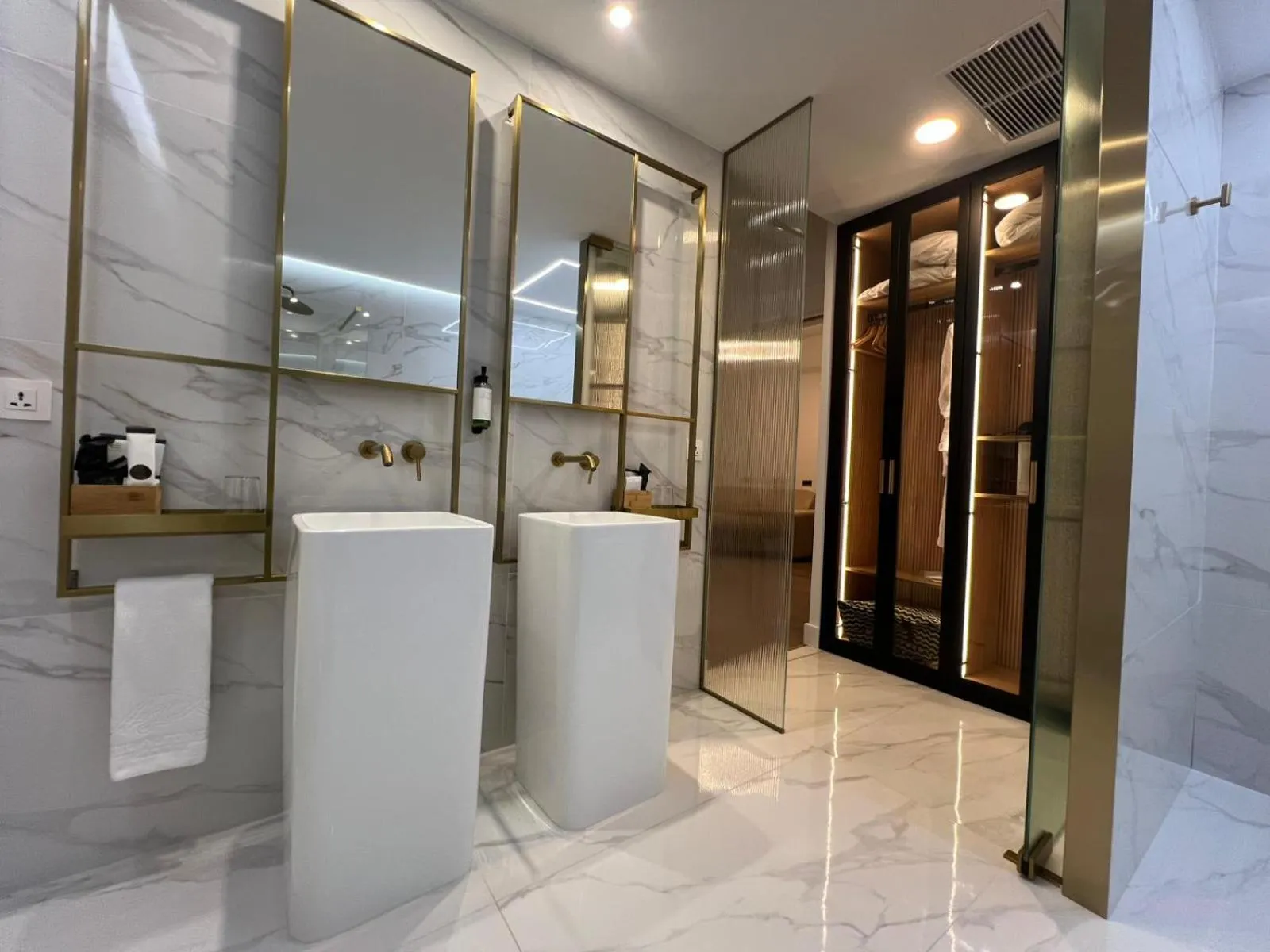 Bathroom in Hotel Alfonso IX