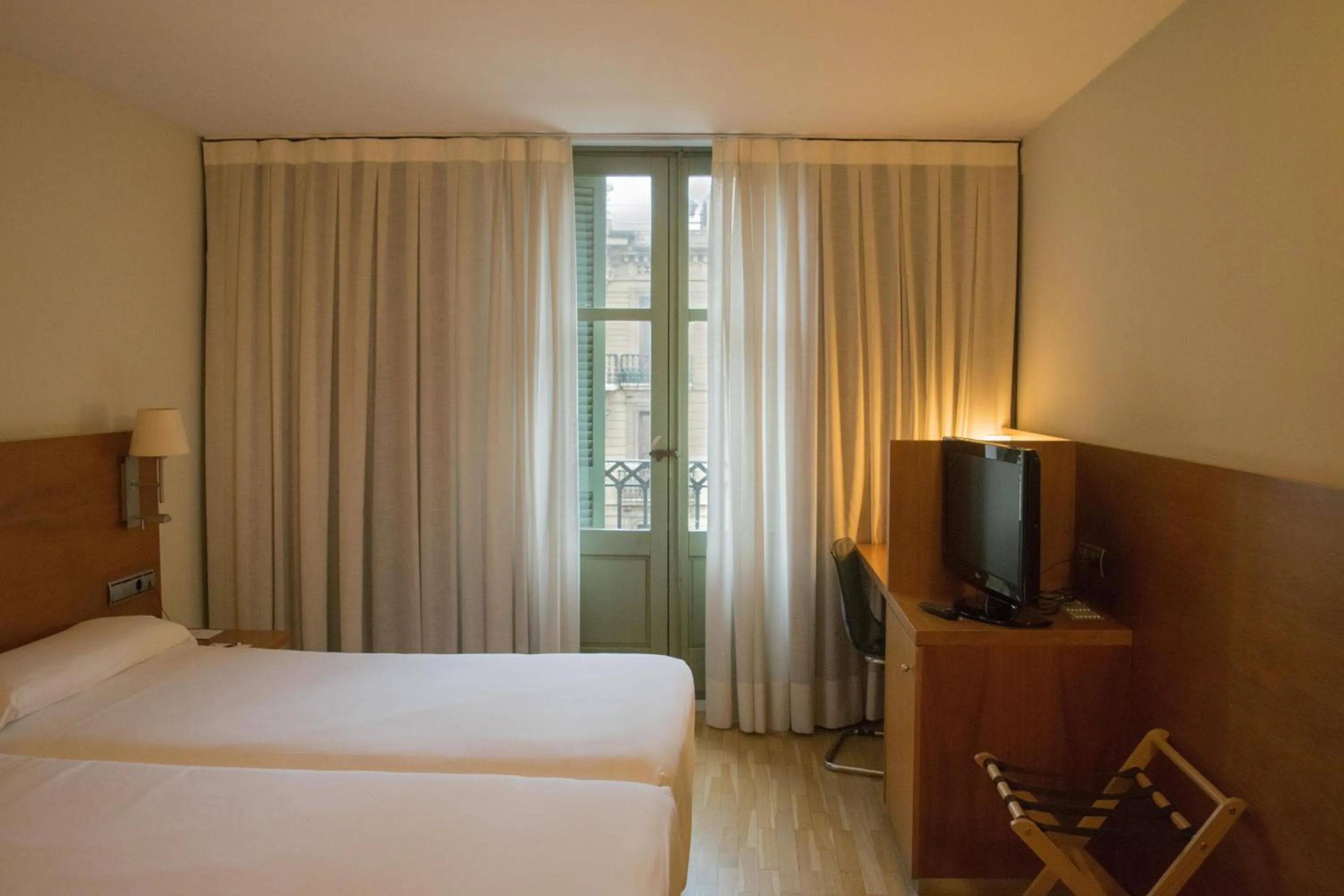 Decorative detail, Bed in Onix Rambla