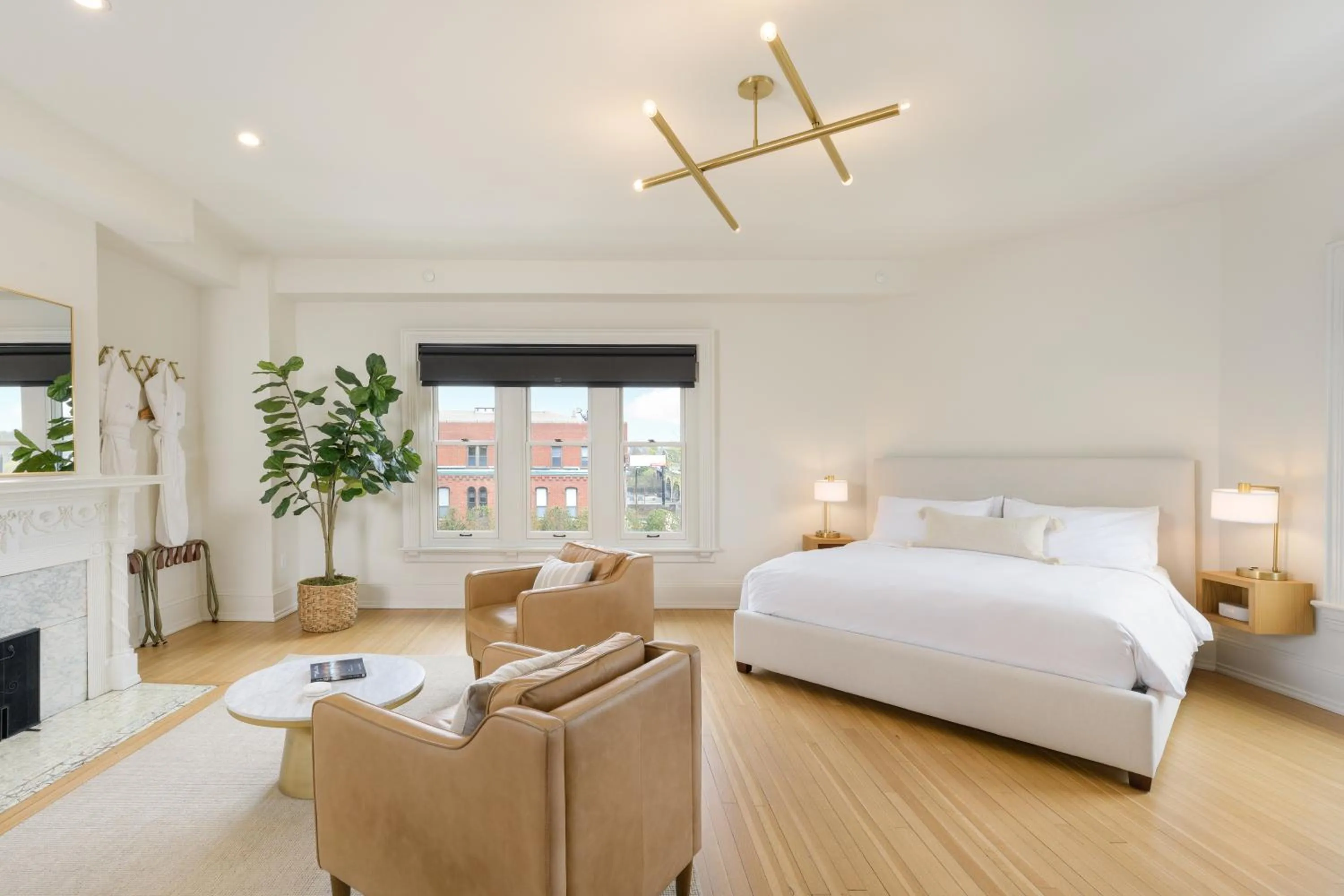 Bed in Wilbur Mansion