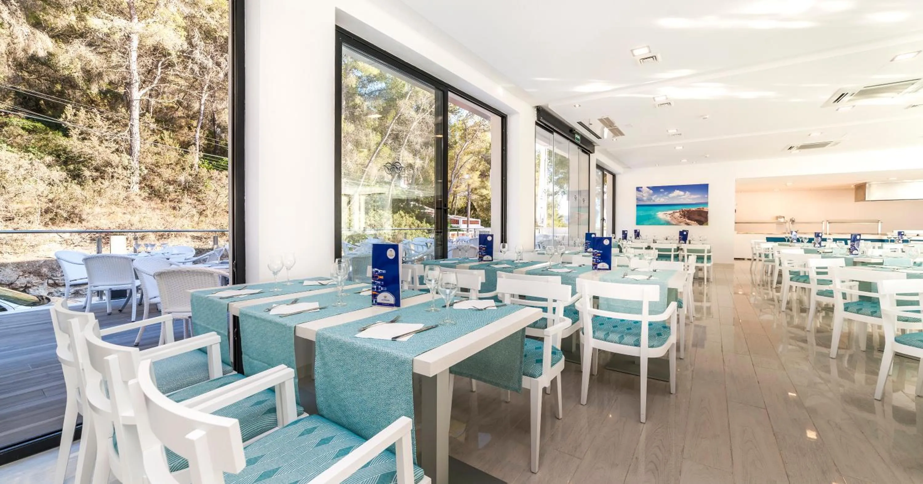 Restaurant/places to eat in Globales Montemar