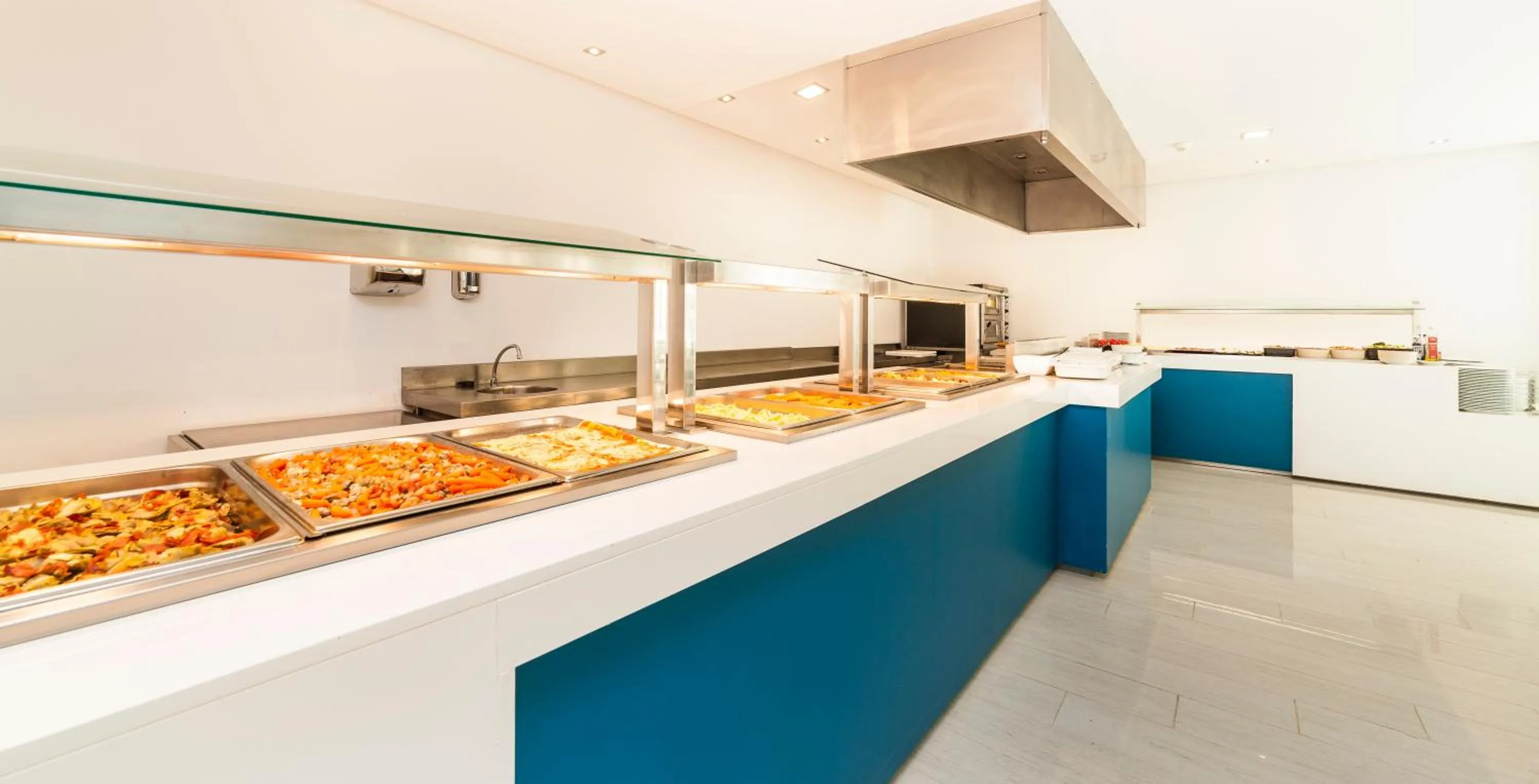 Restaurant/places to eat in Globales Montemar