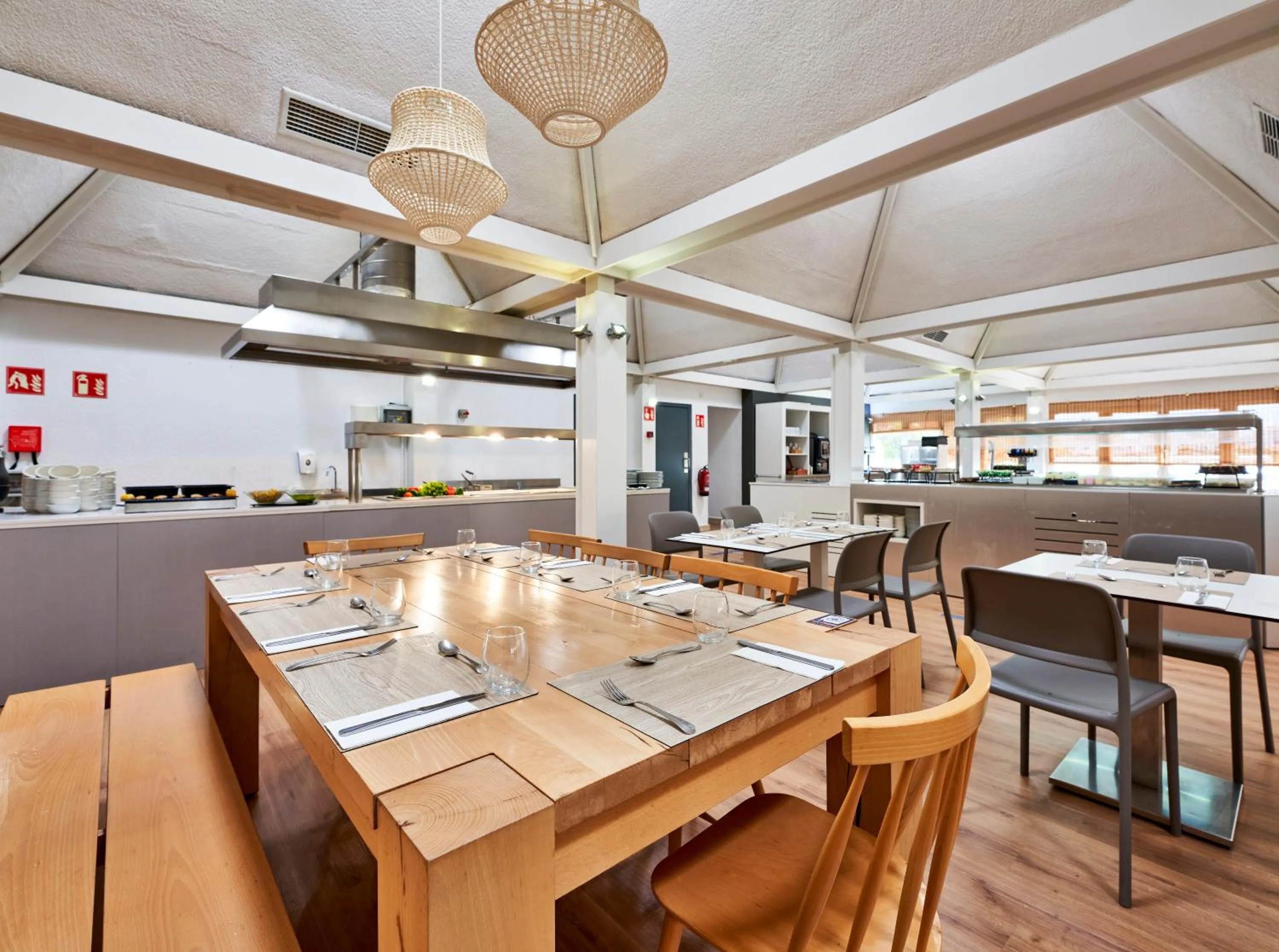 Dining area in Globales Cala'n Bosch