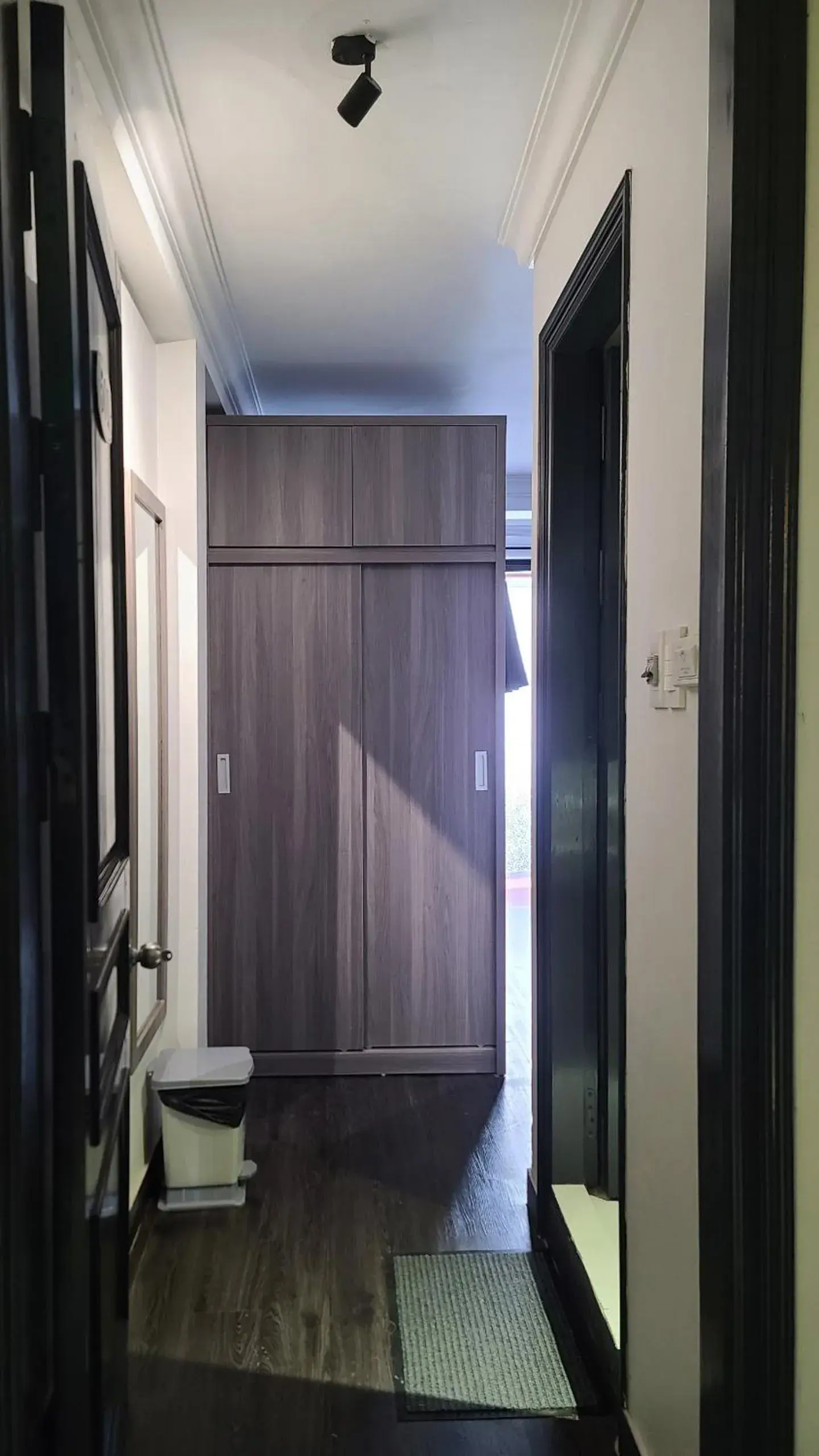 Facade/entrance in Hanoi Lucky Hostel Facade/entrance in Hanoi Lucky Hostel