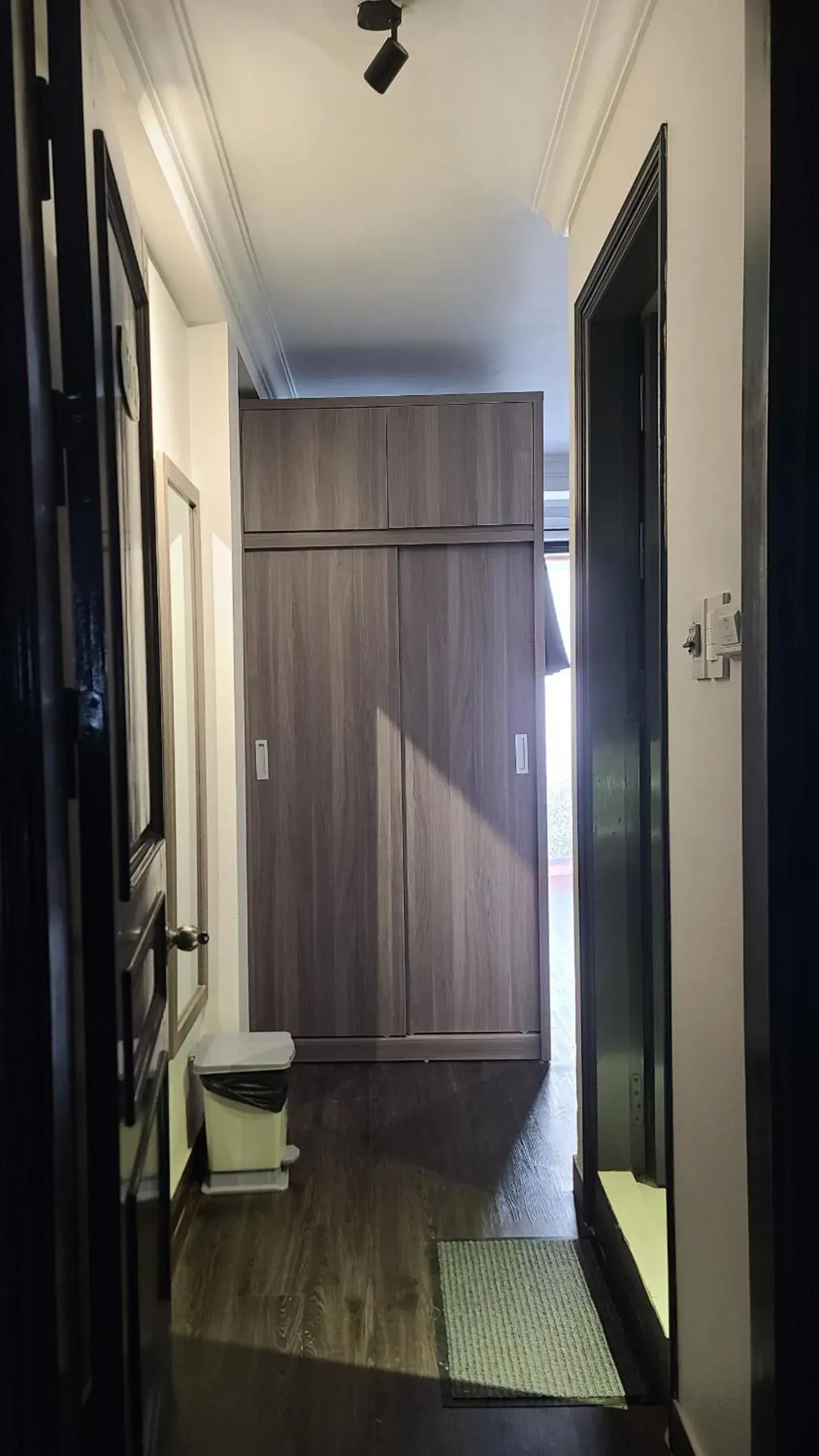 Facade/entrance in Hanoi Lucky Hostel Facade/entrance in Hanoi Lucky Hostel