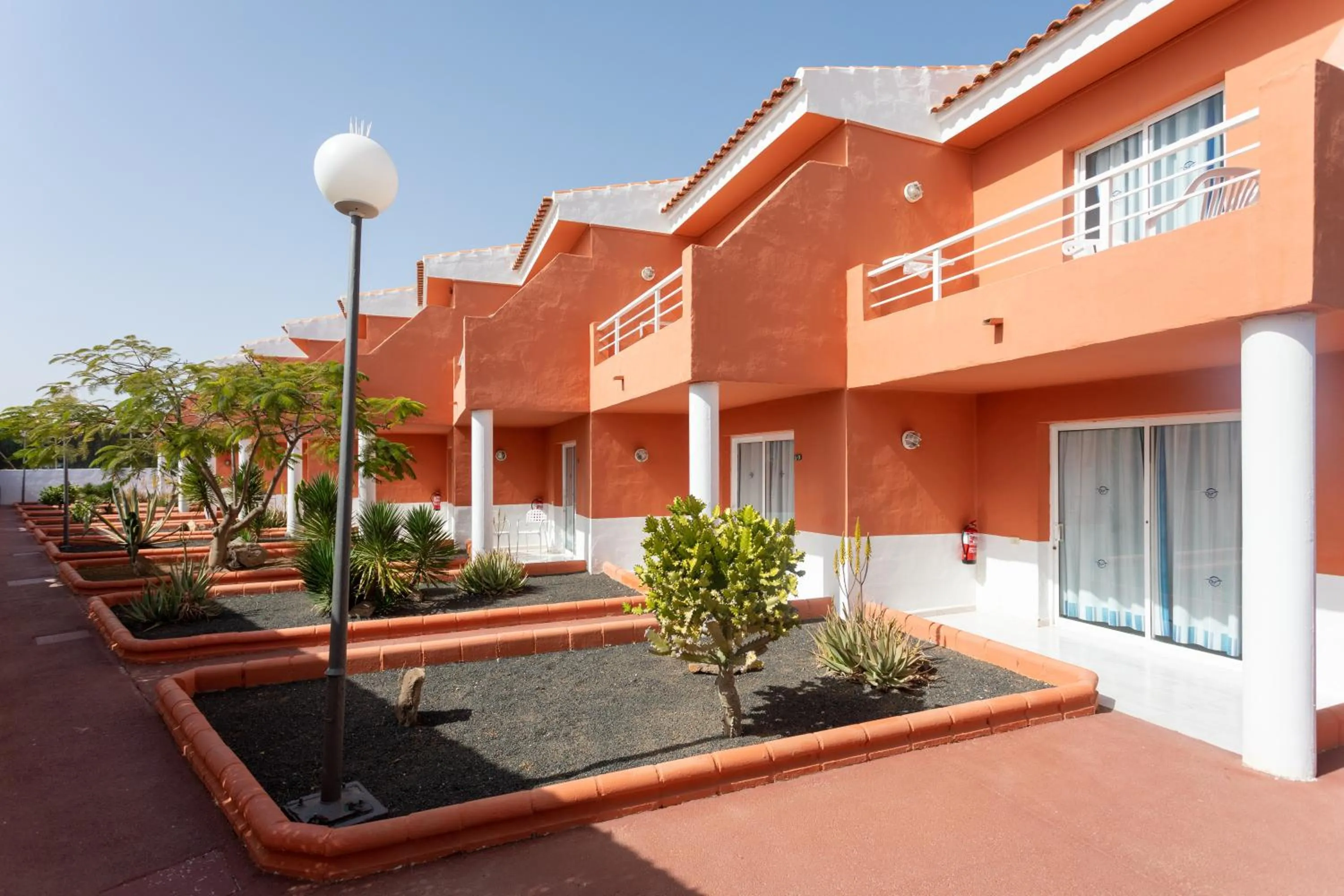 Facade/entrance in Globales Costa Tropical