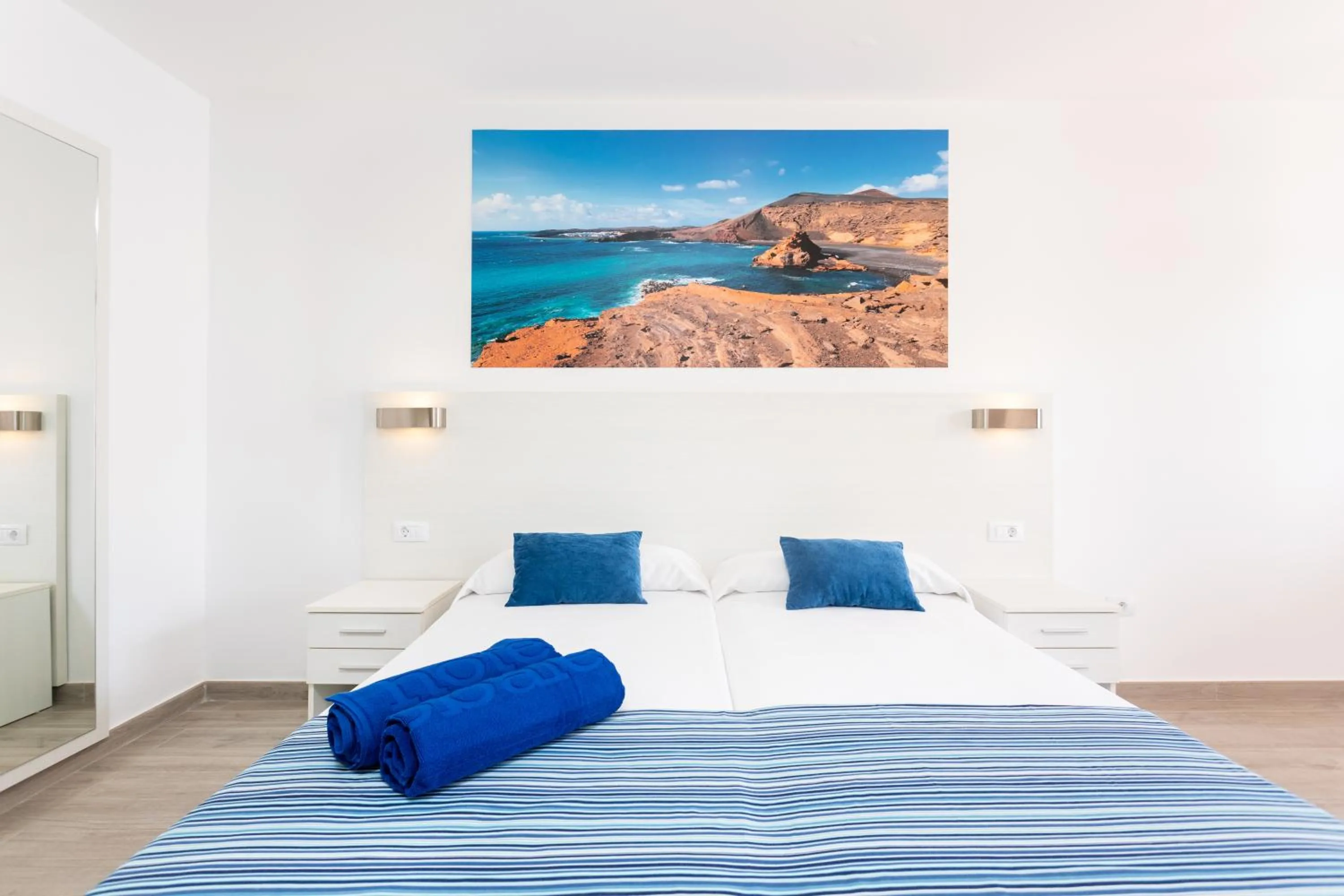 Bedroom, Bed in Globales Costa Tropical