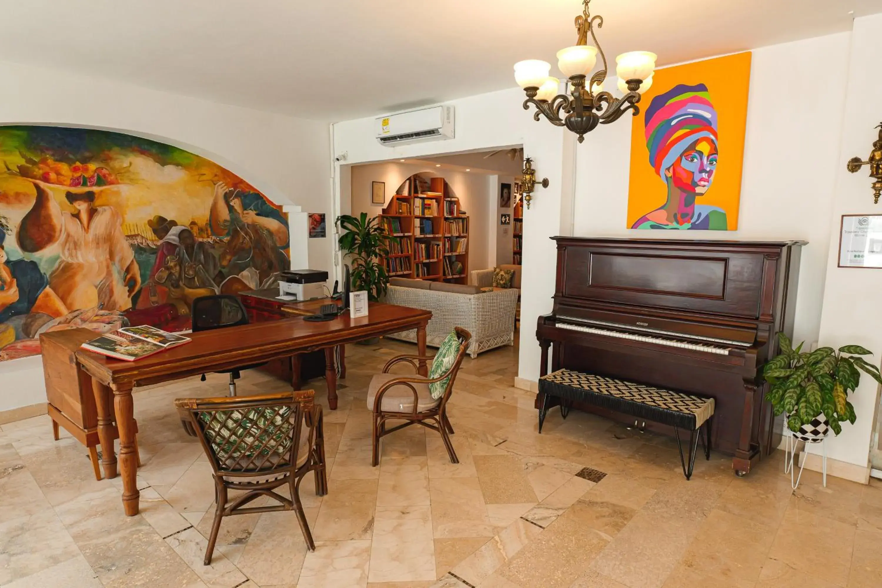 Lobby or reception in Hotel Kartaxa Lobby or reception in Hotel Kartaxa