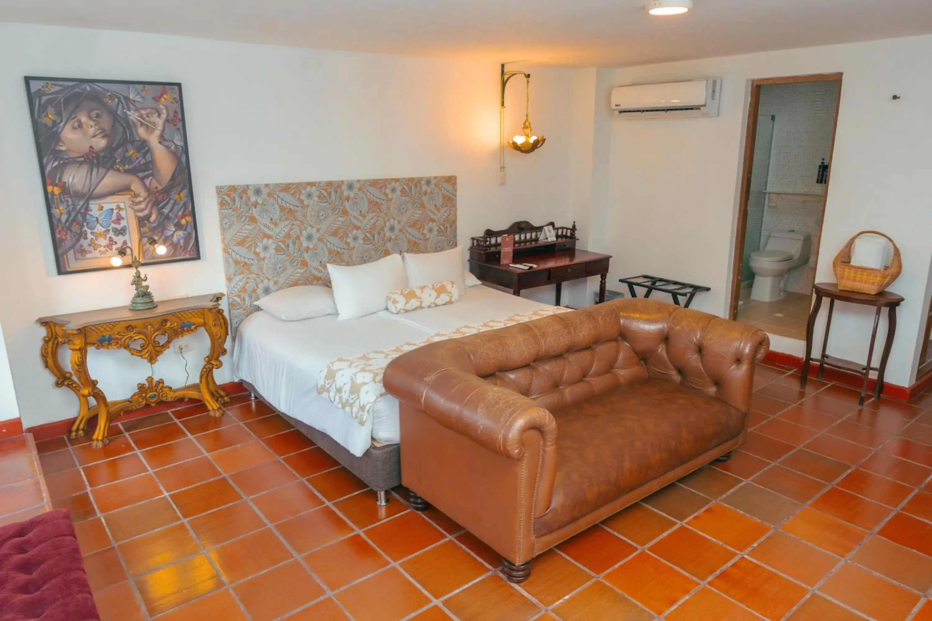 Bed in Hotel Kartaxa Bed in Hotel Kartaxa