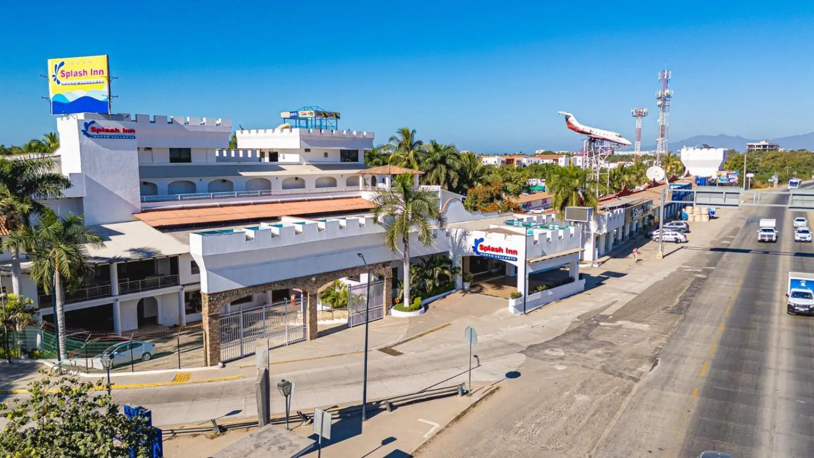 Property building in Splash Inn Nuevo Vallarta & Parque Acuatico