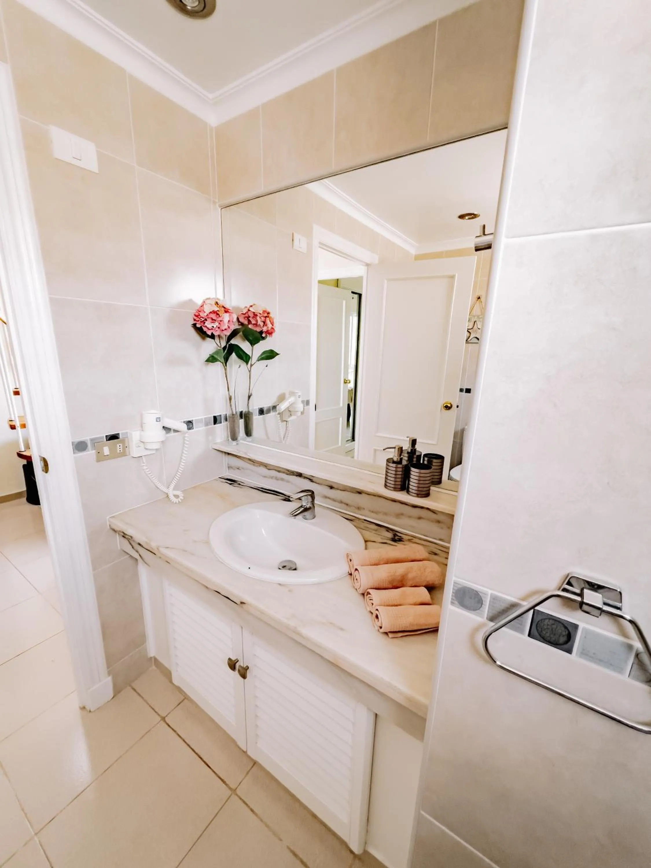 Bathroom in Golf Park Ocean Paradise- Golf del Sur
