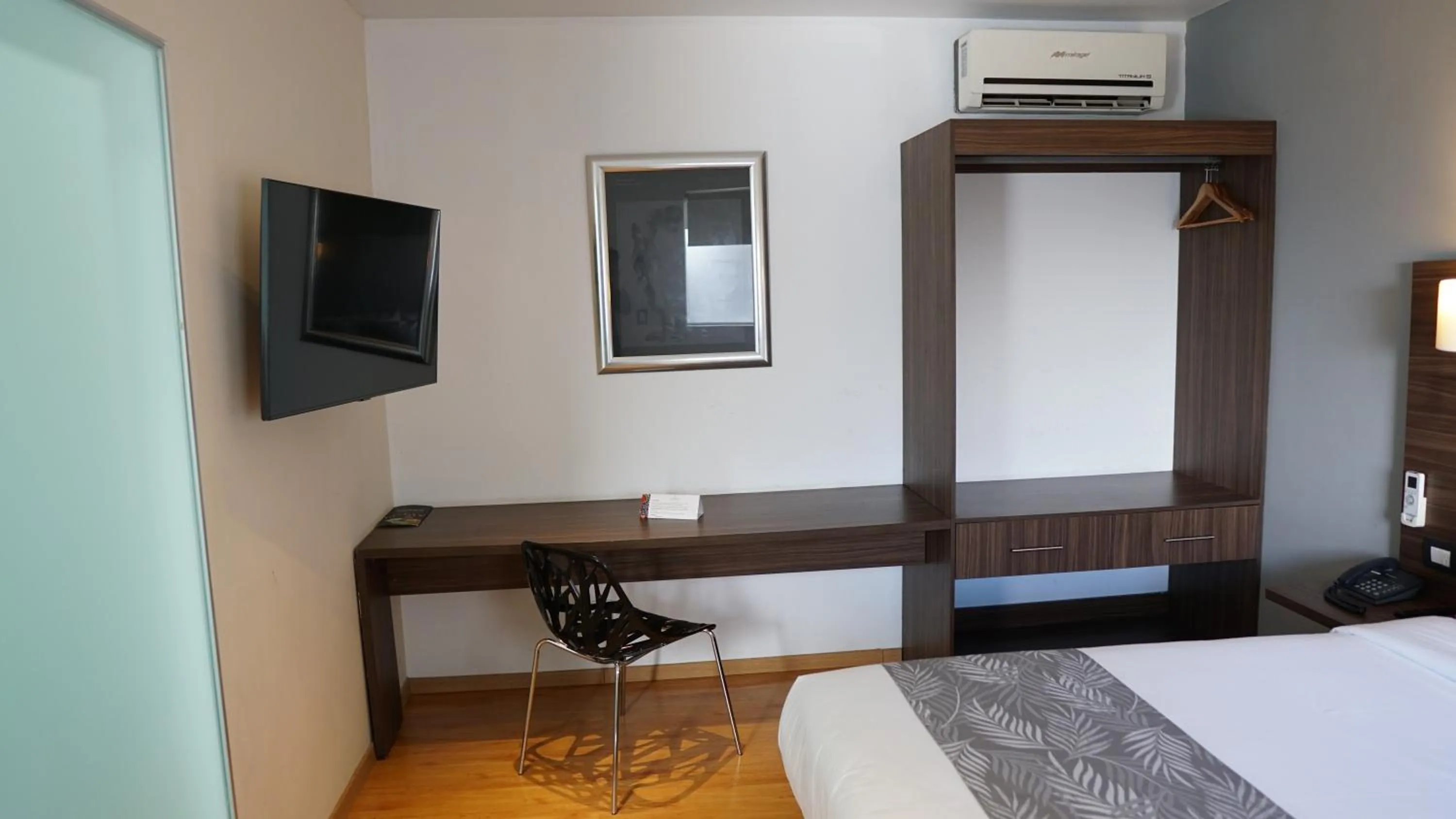 Bed in El Hotel Business Class - Zamora Centro