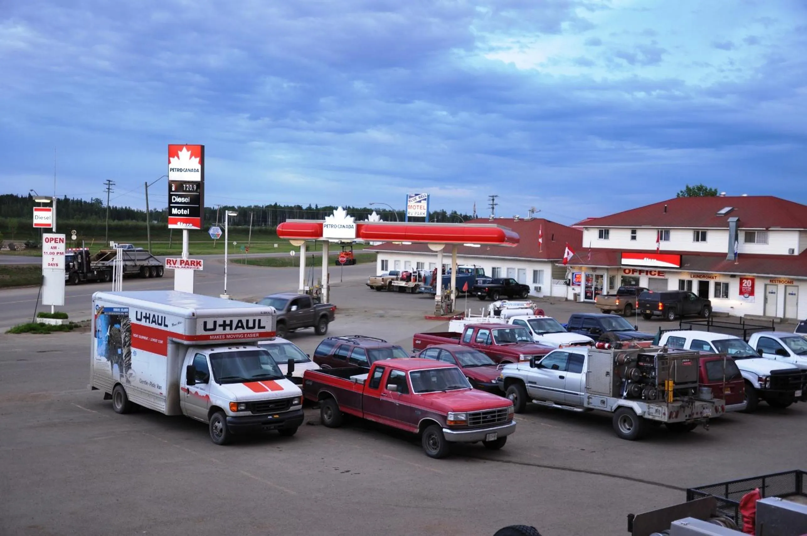 Facade/entrance in Blue Bell Inn