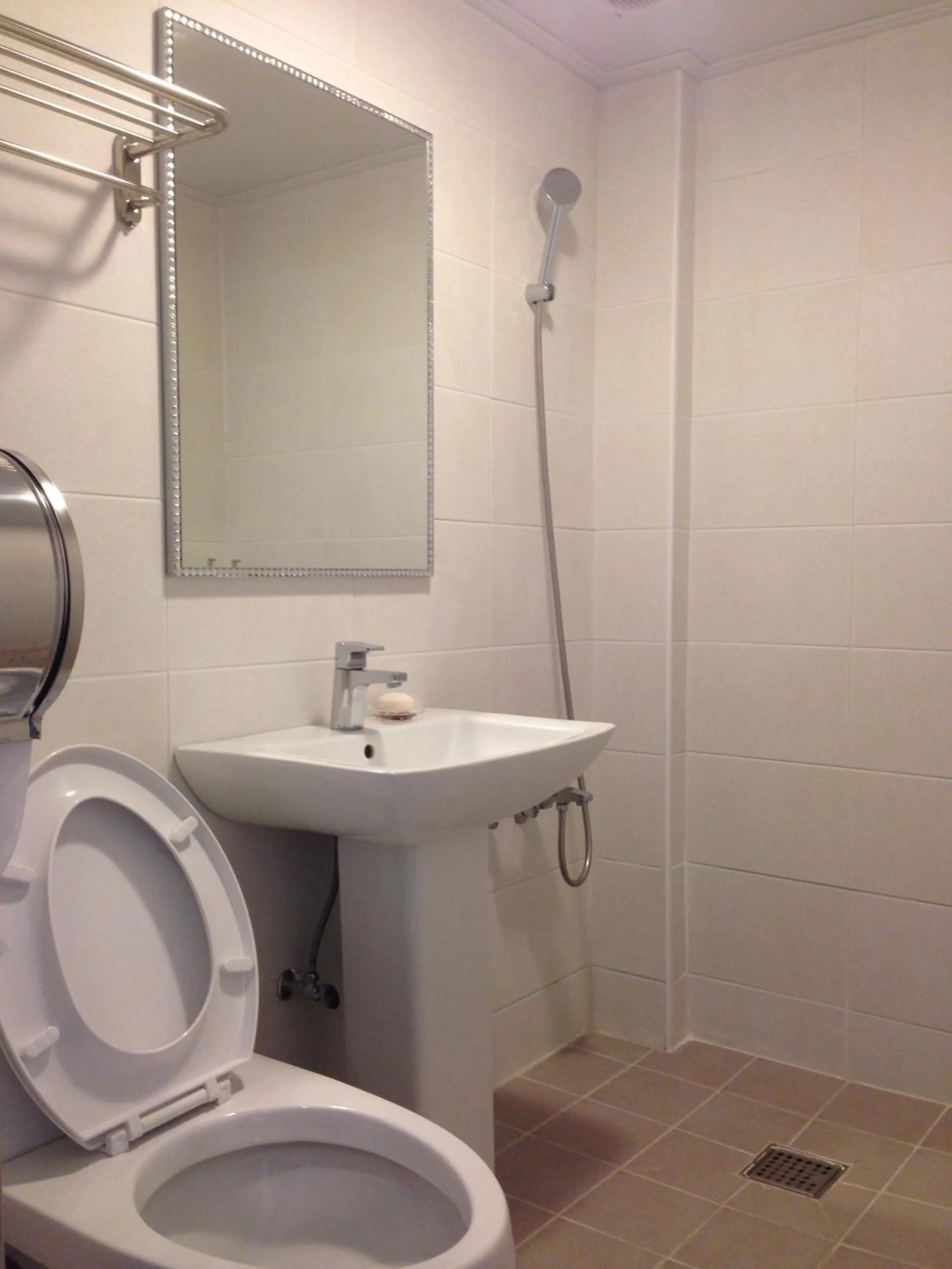 Bathroom in Jeju R Hotel & Guesthouse