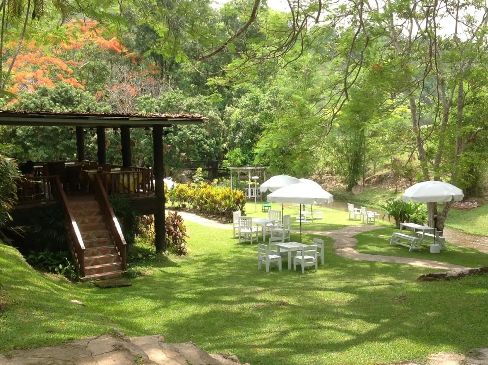 Restaurant/places to eat in Mae Sa Valley Farm Stay Resort