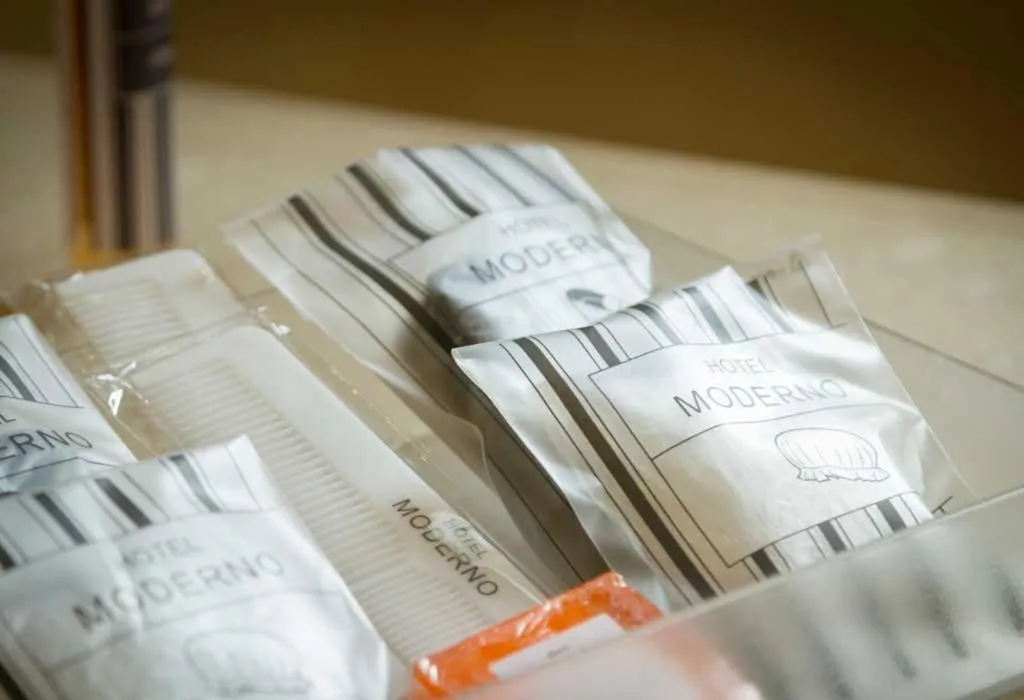 Bathroom in Hotel Moderno Puerta del Sol